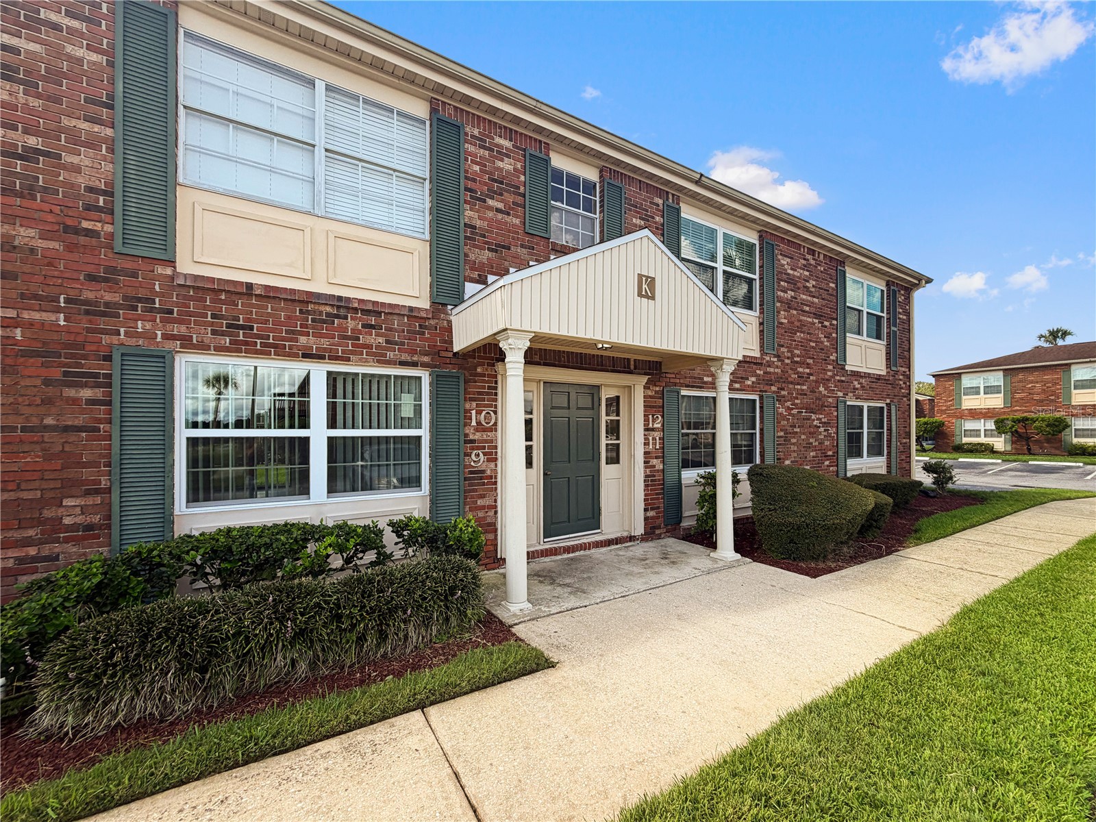 1920 E EDGEWOOD DRIVE K9