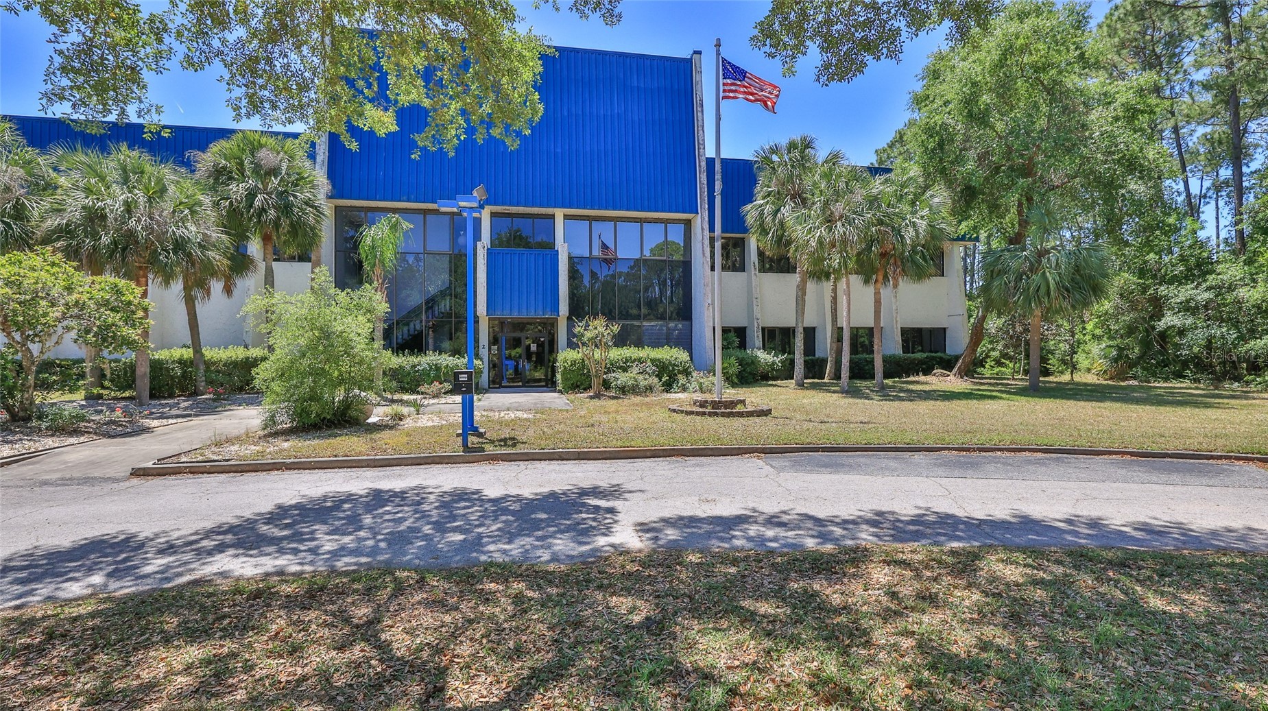 2 COMMERCE BOULEVARD