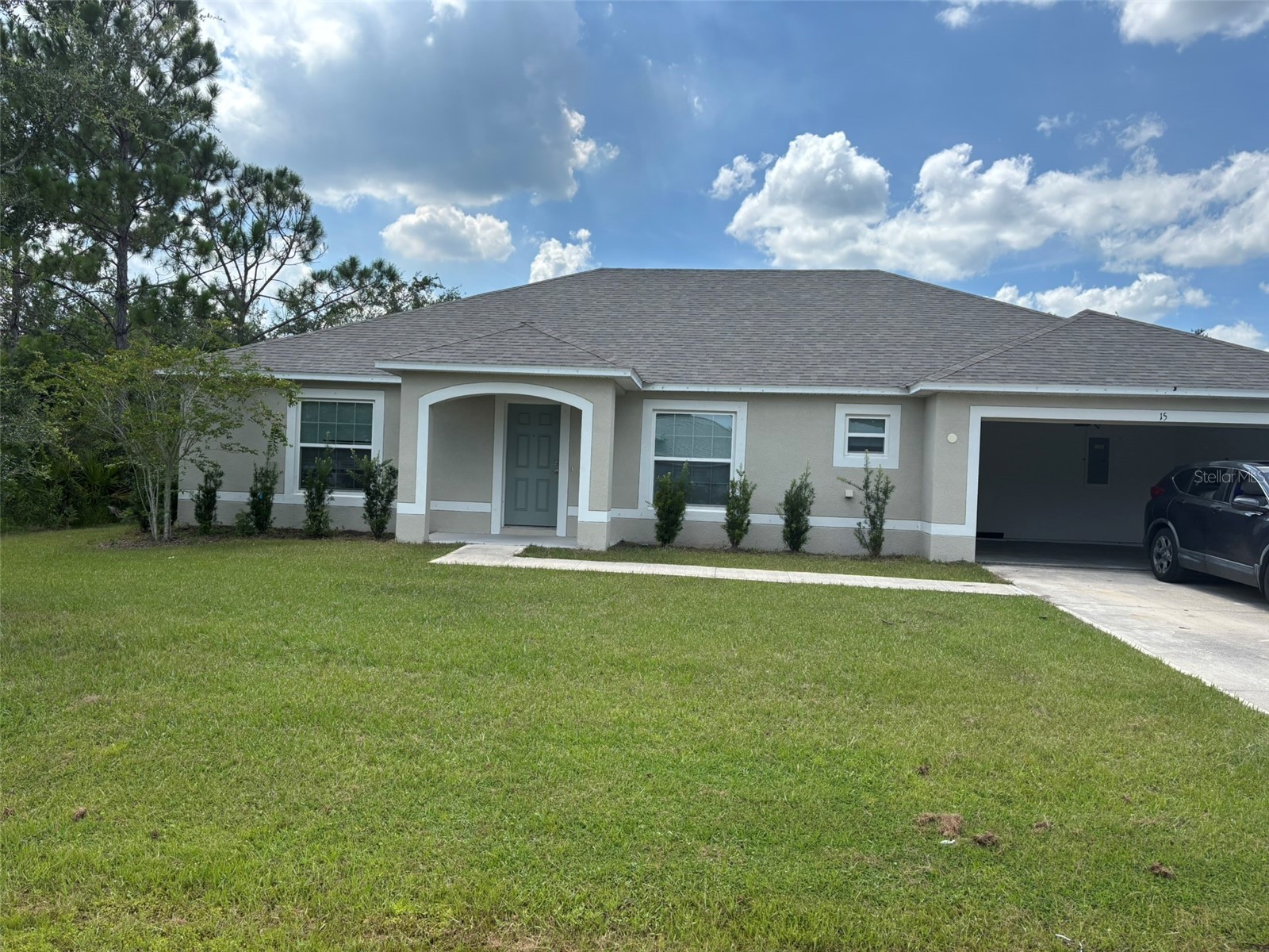 15 LAMOYNE LANE