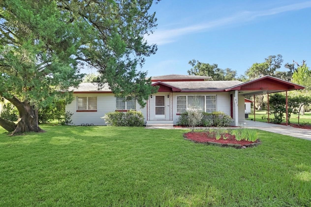 601 GLENWOOD ROAD