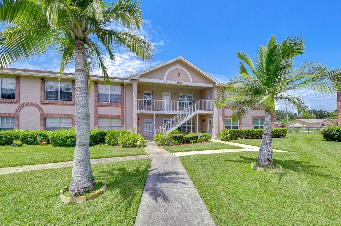4925 MYRTLE OAK DRIVE 25