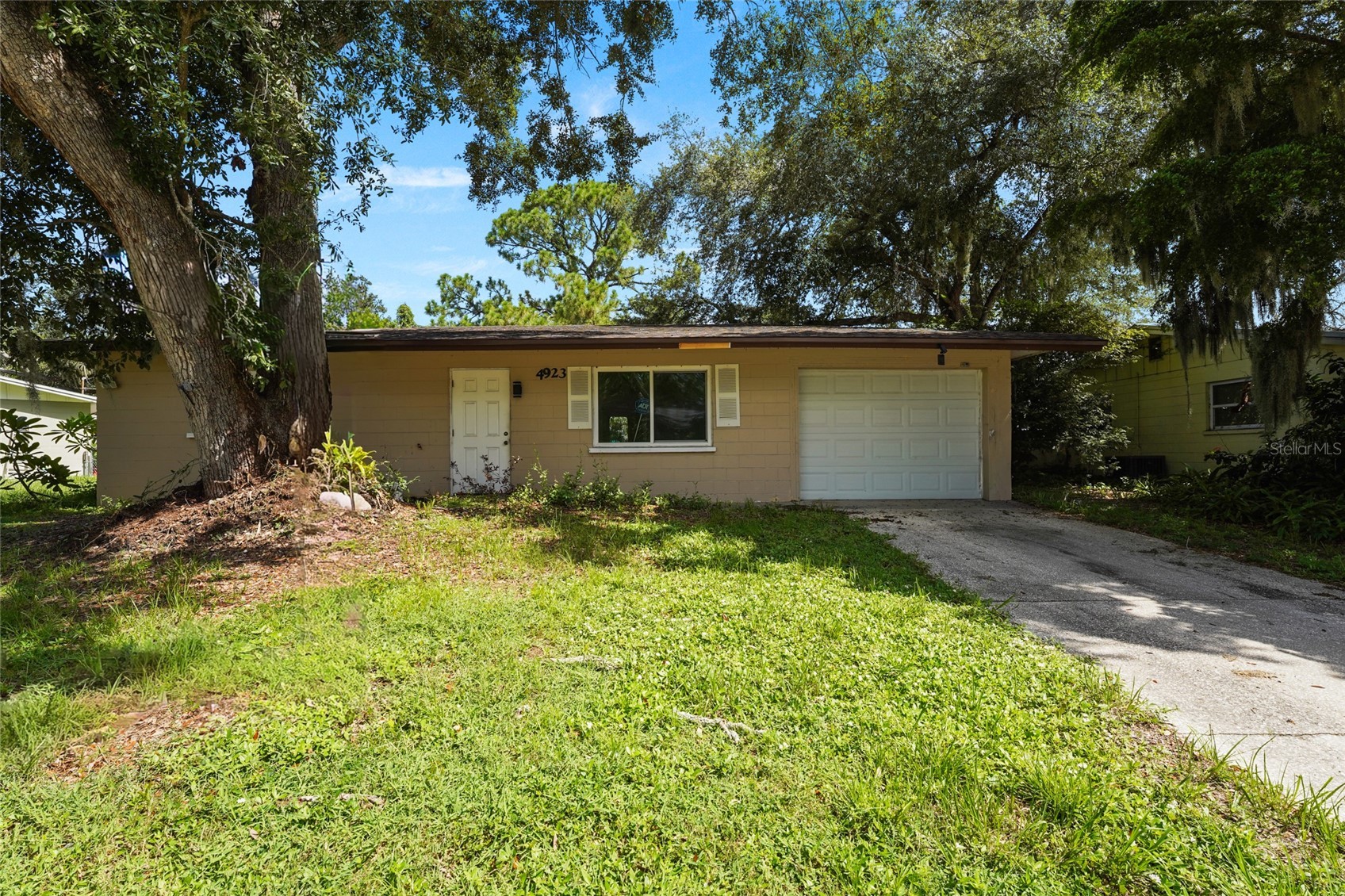 4923 BROOKMEADE DRIVE