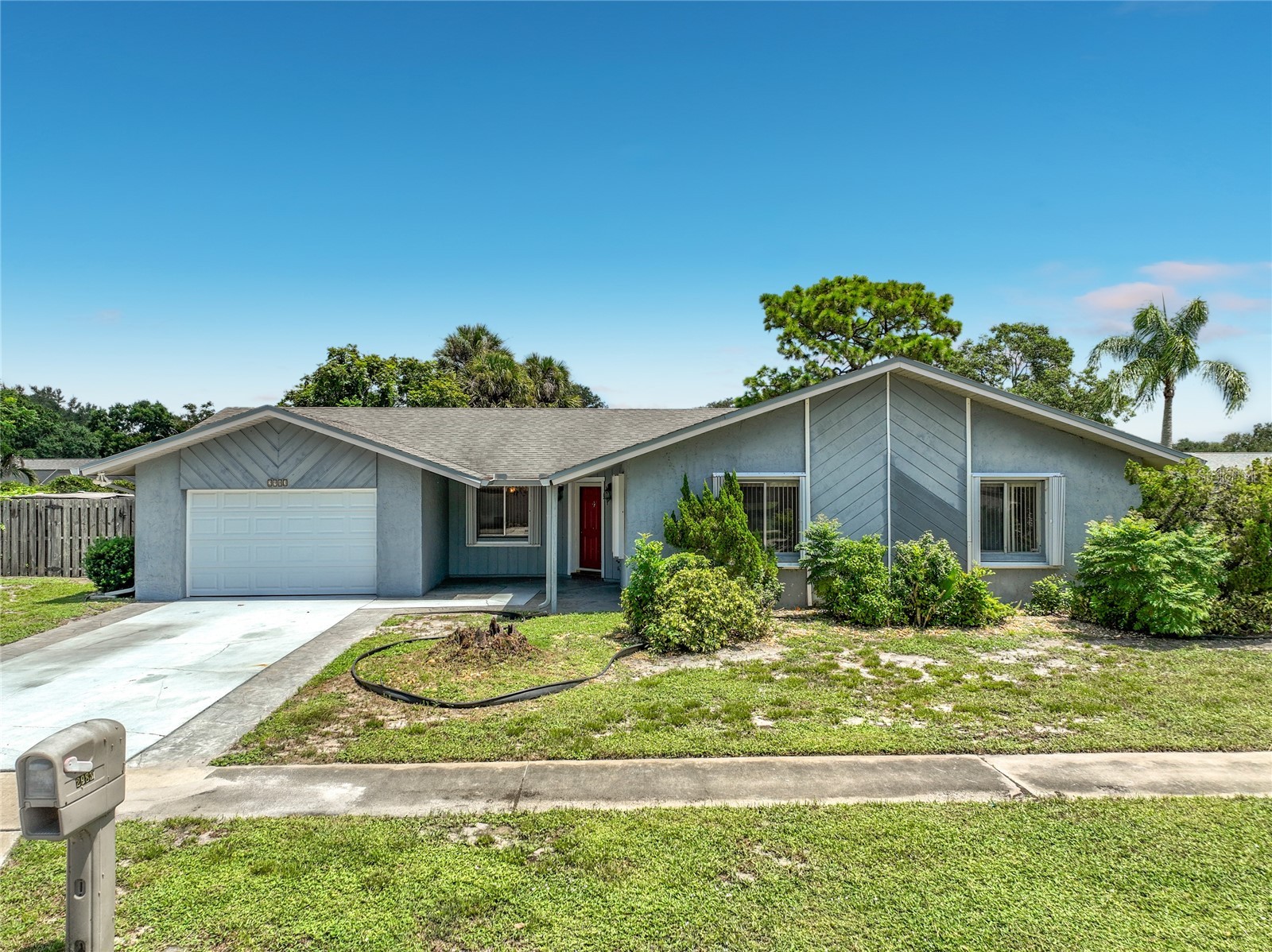 2983 ONTARIO CIRCLE W