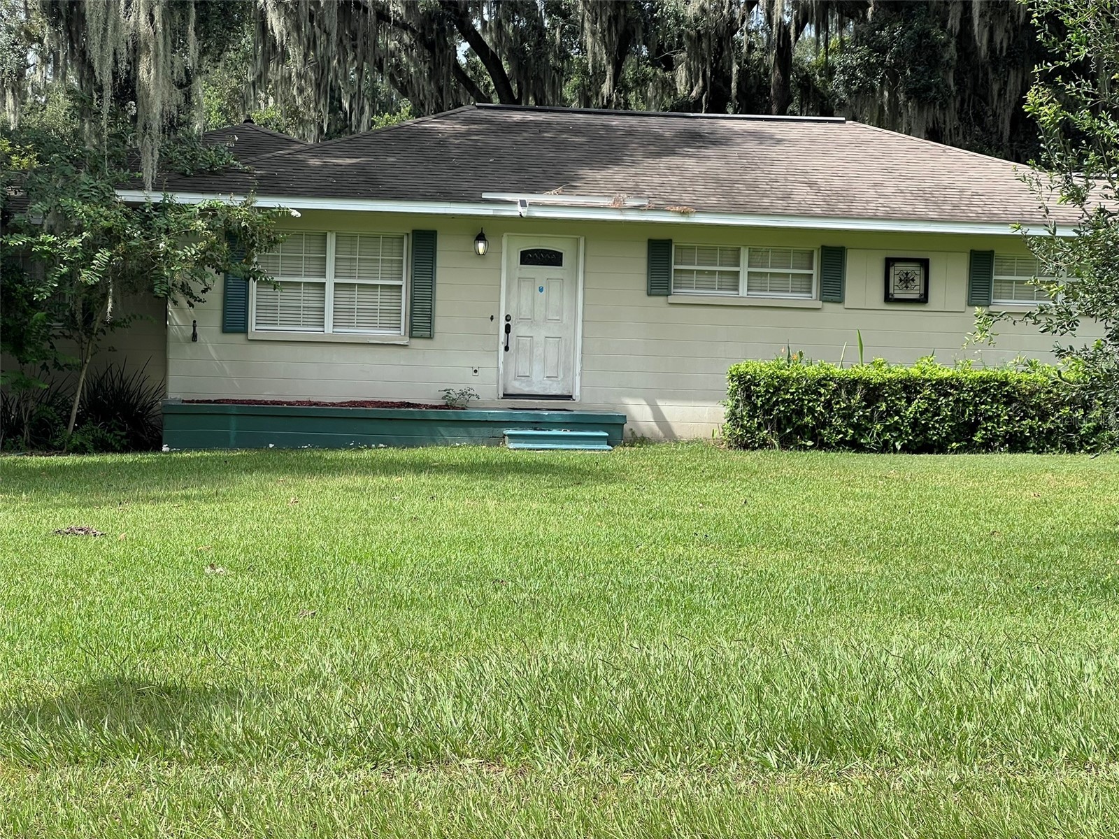 315 W CARTER ROAD