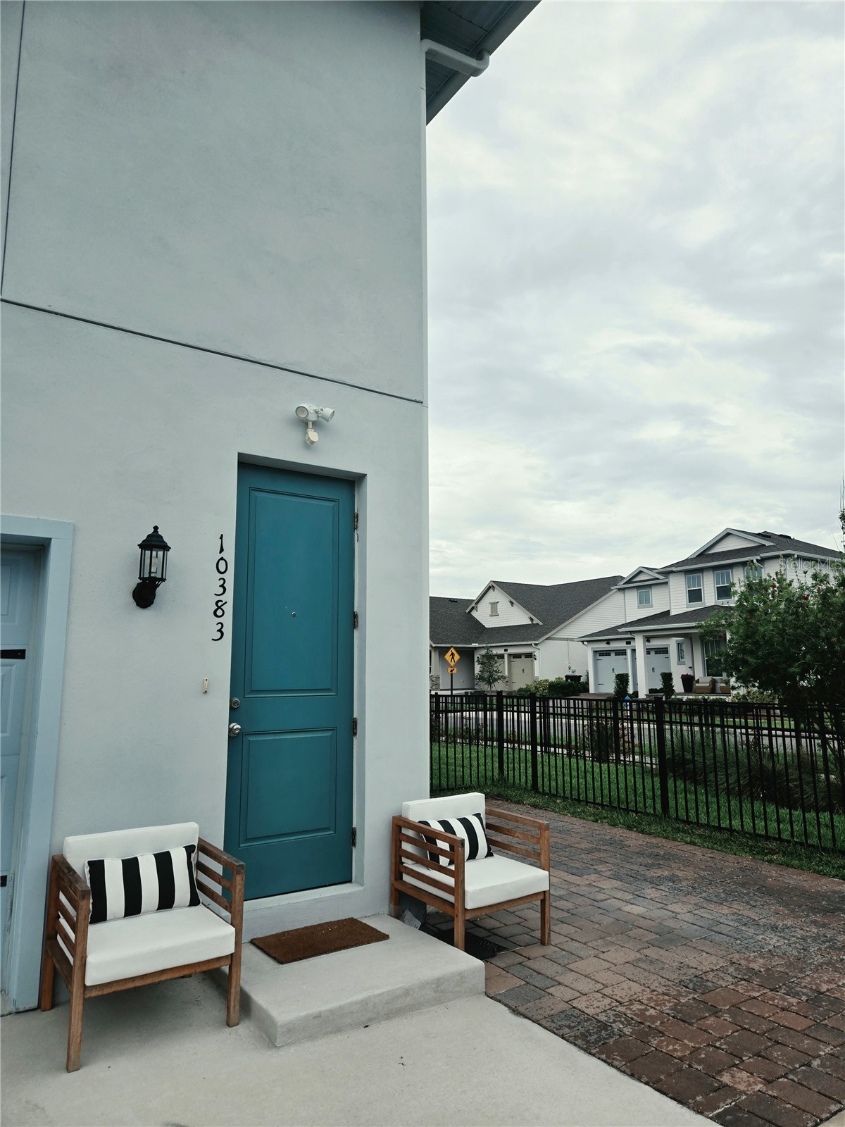 10383 STRIKLAND ALLEY