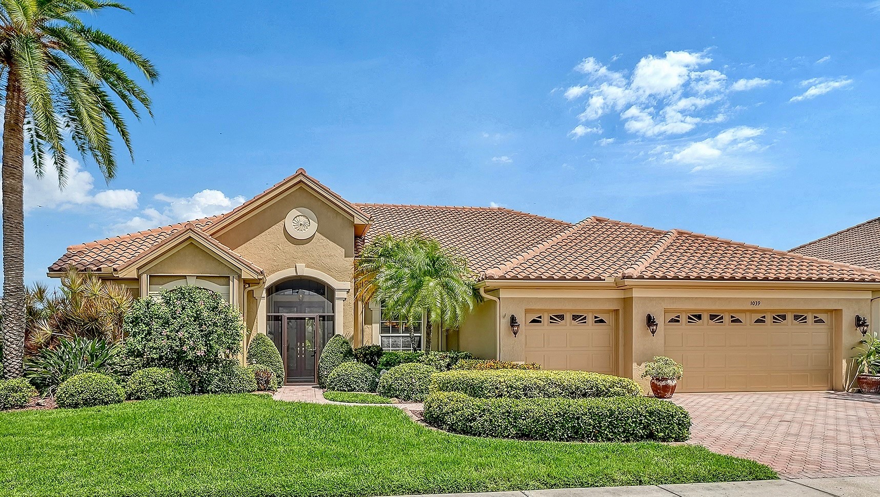 1039 GROUSE WAY