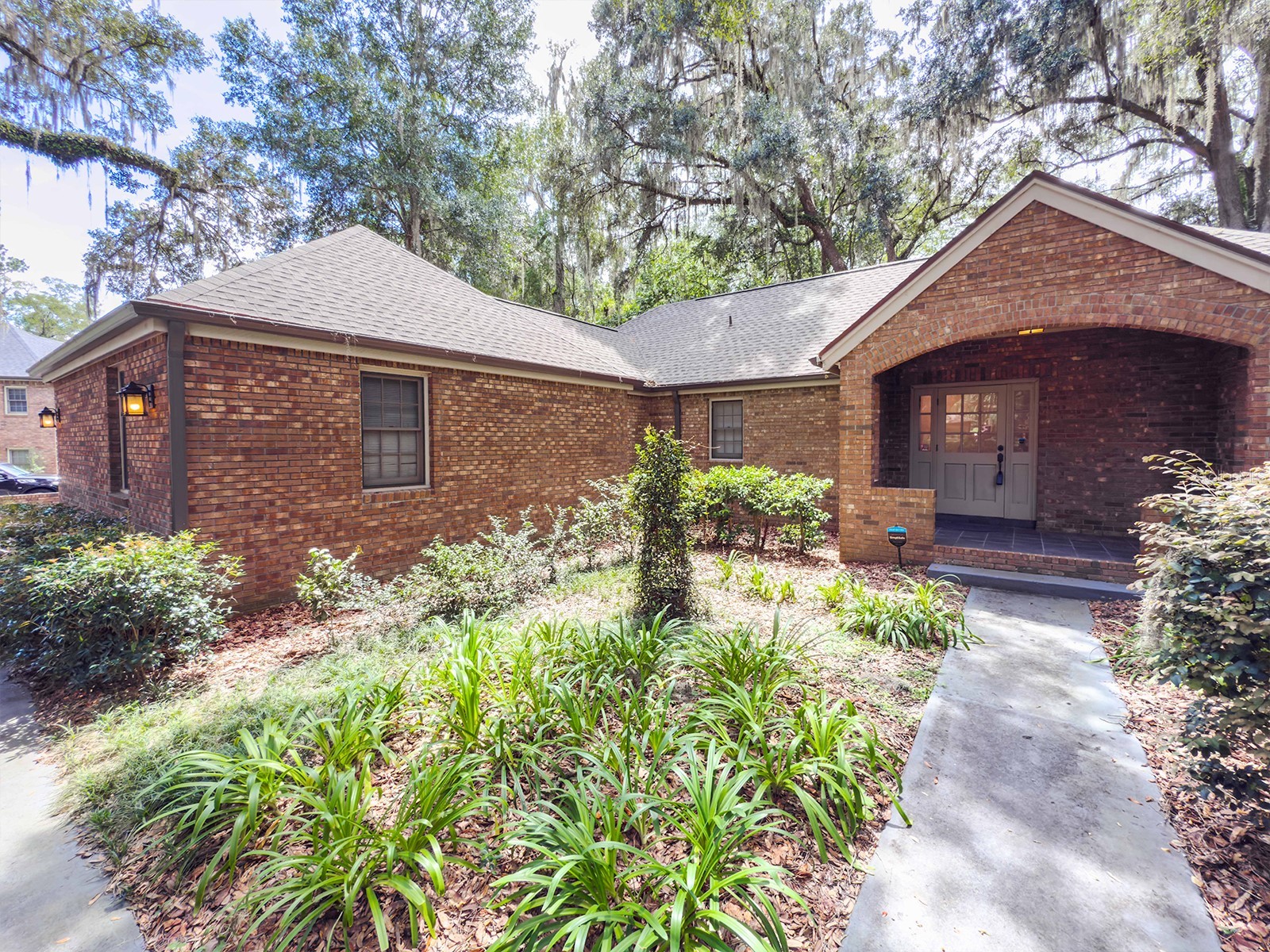 8613 SW 55TH PLACE