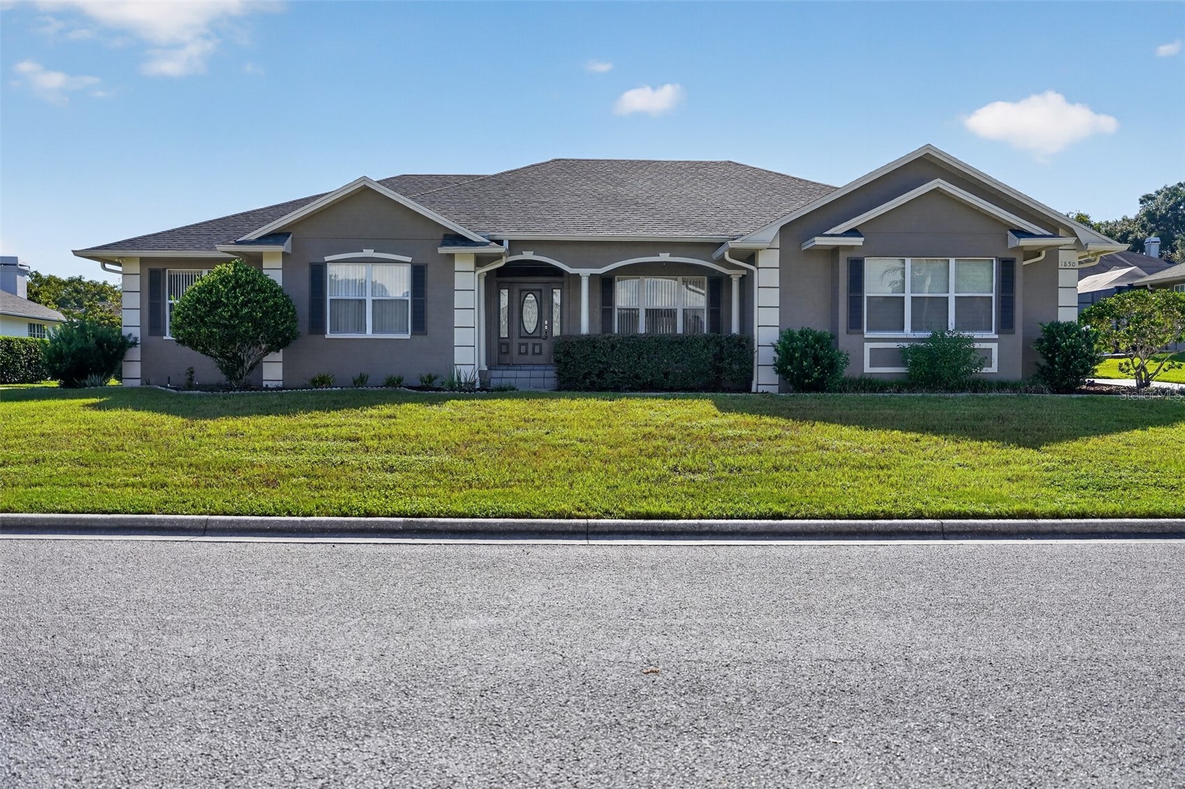 1850 SANDY KNOLL CIRCLE N