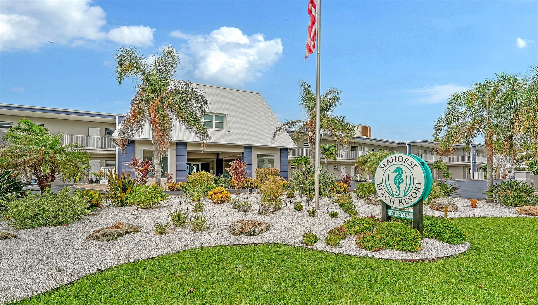 3453 GULF OF MEXICO DRIVE 200