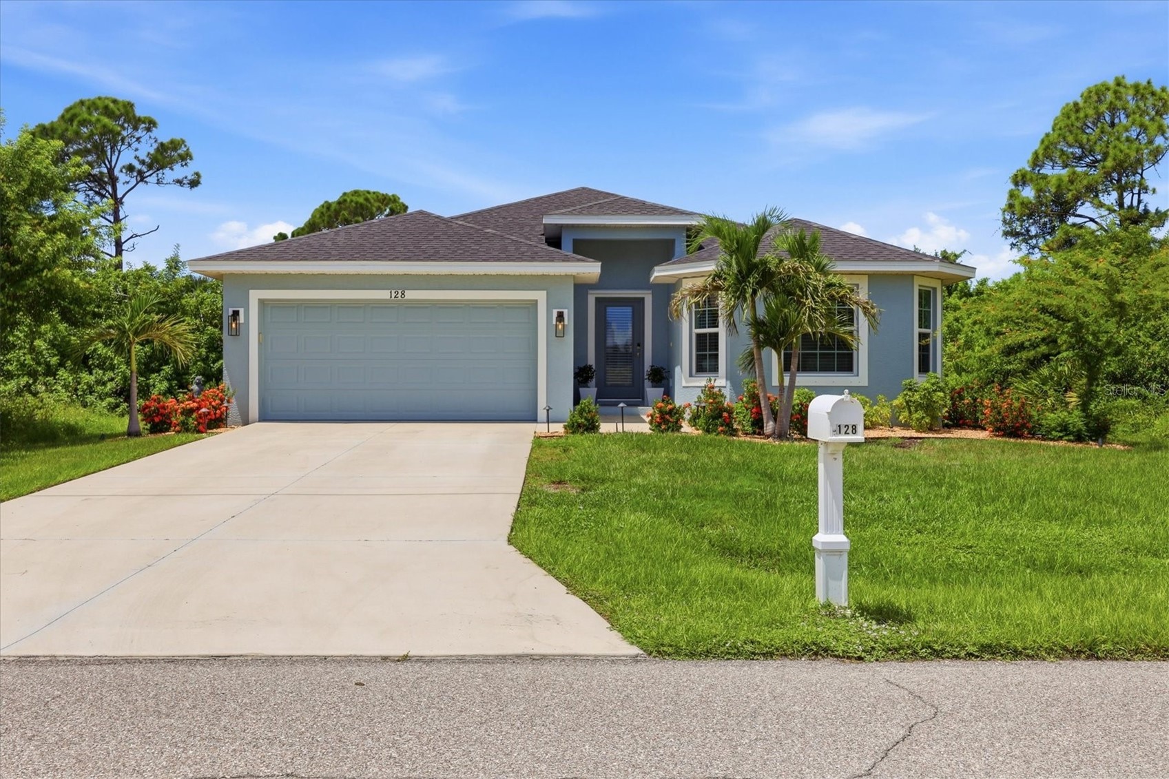 128 DAVID BOULEVARD