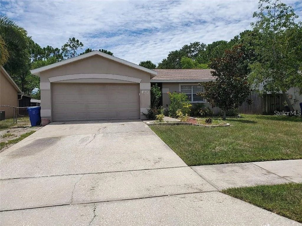 1424 CHESTERFIELD DRIVE