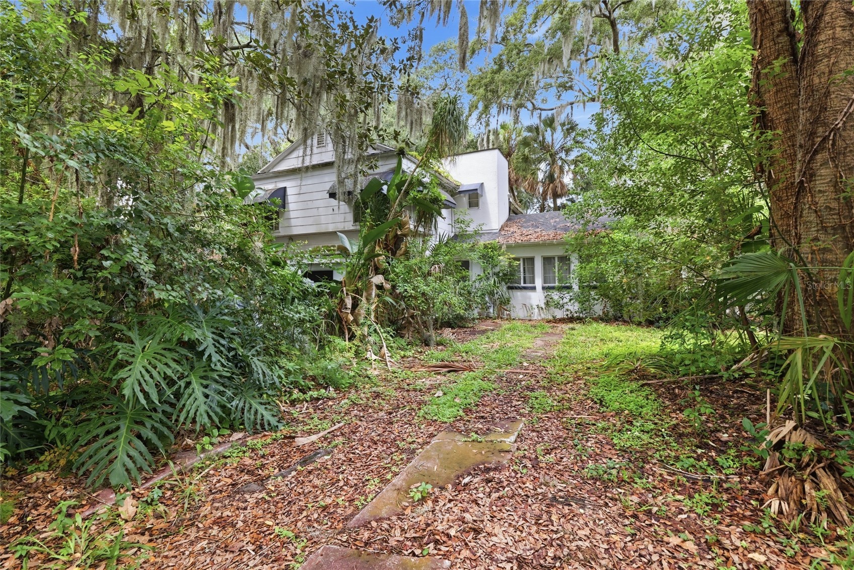 815 S 9TH STREET