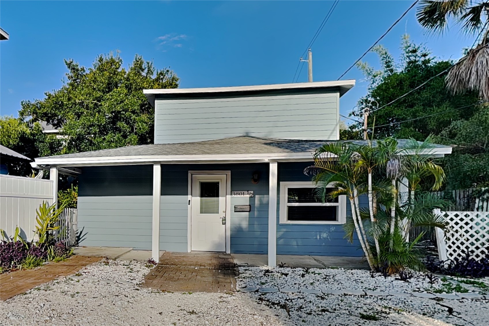 3801 1/2 W PALMIRA AVENUE