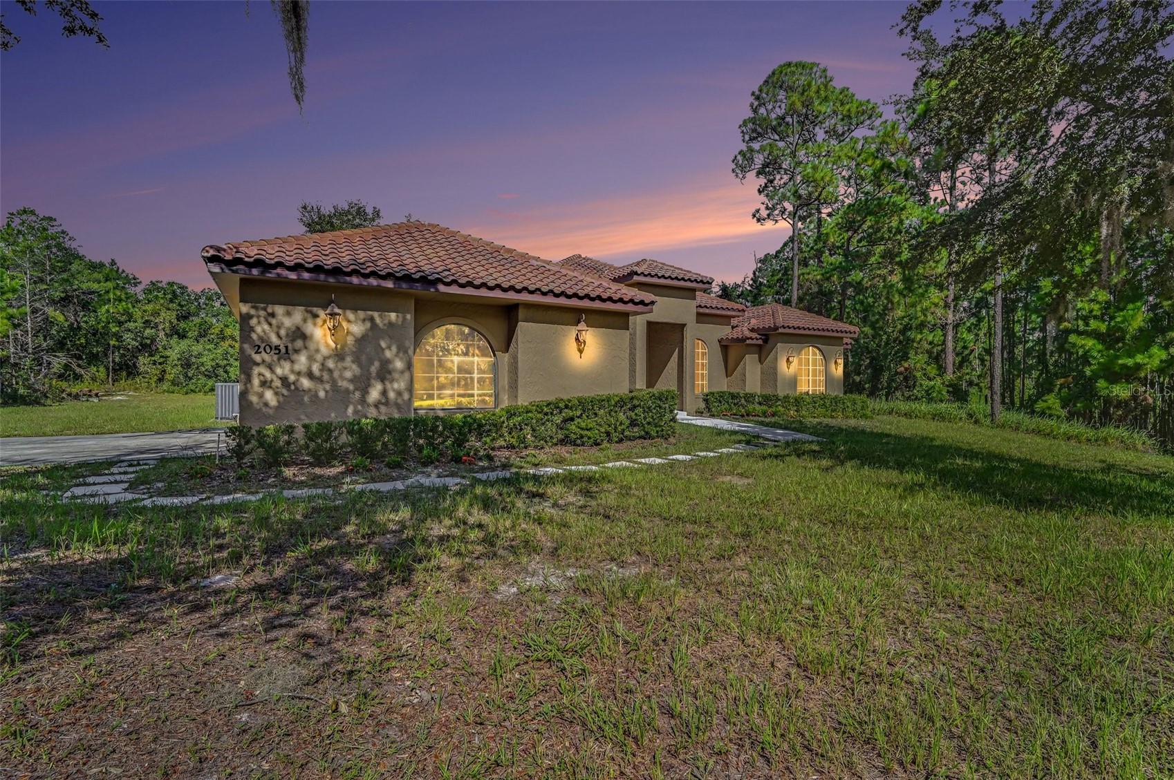 2051 LORENE LANE