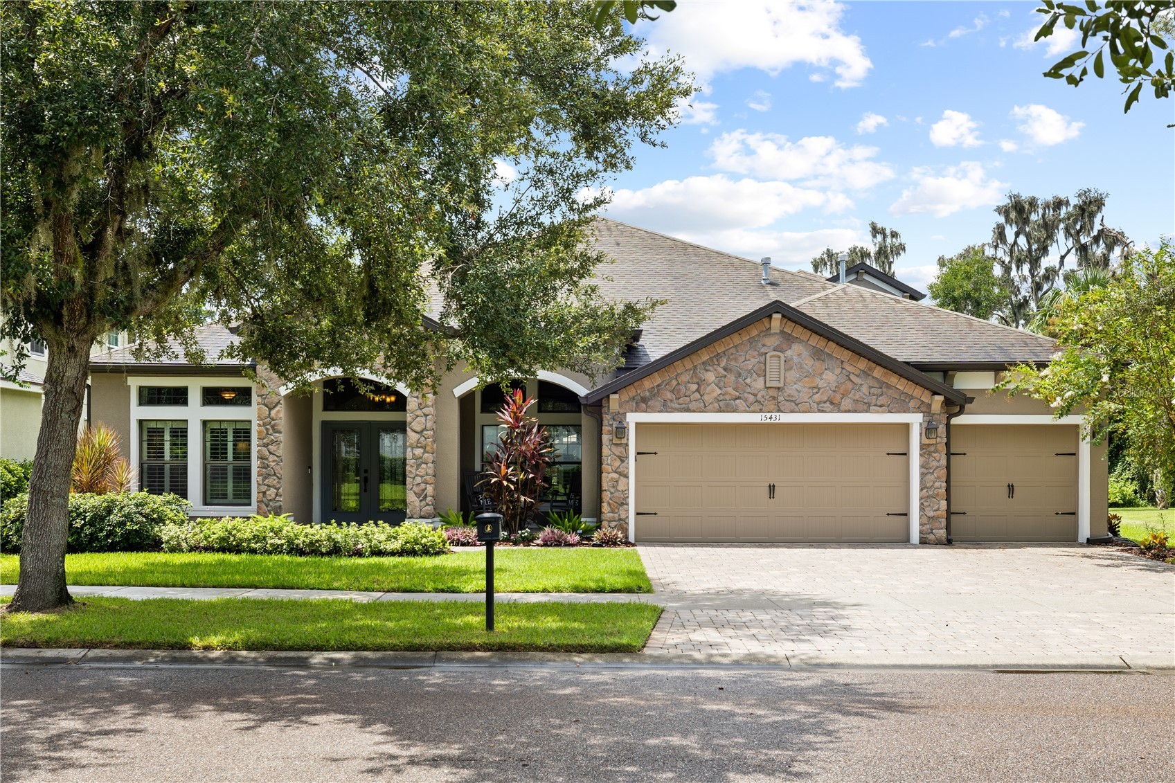 15431 STARLING CROSSING DRIVE