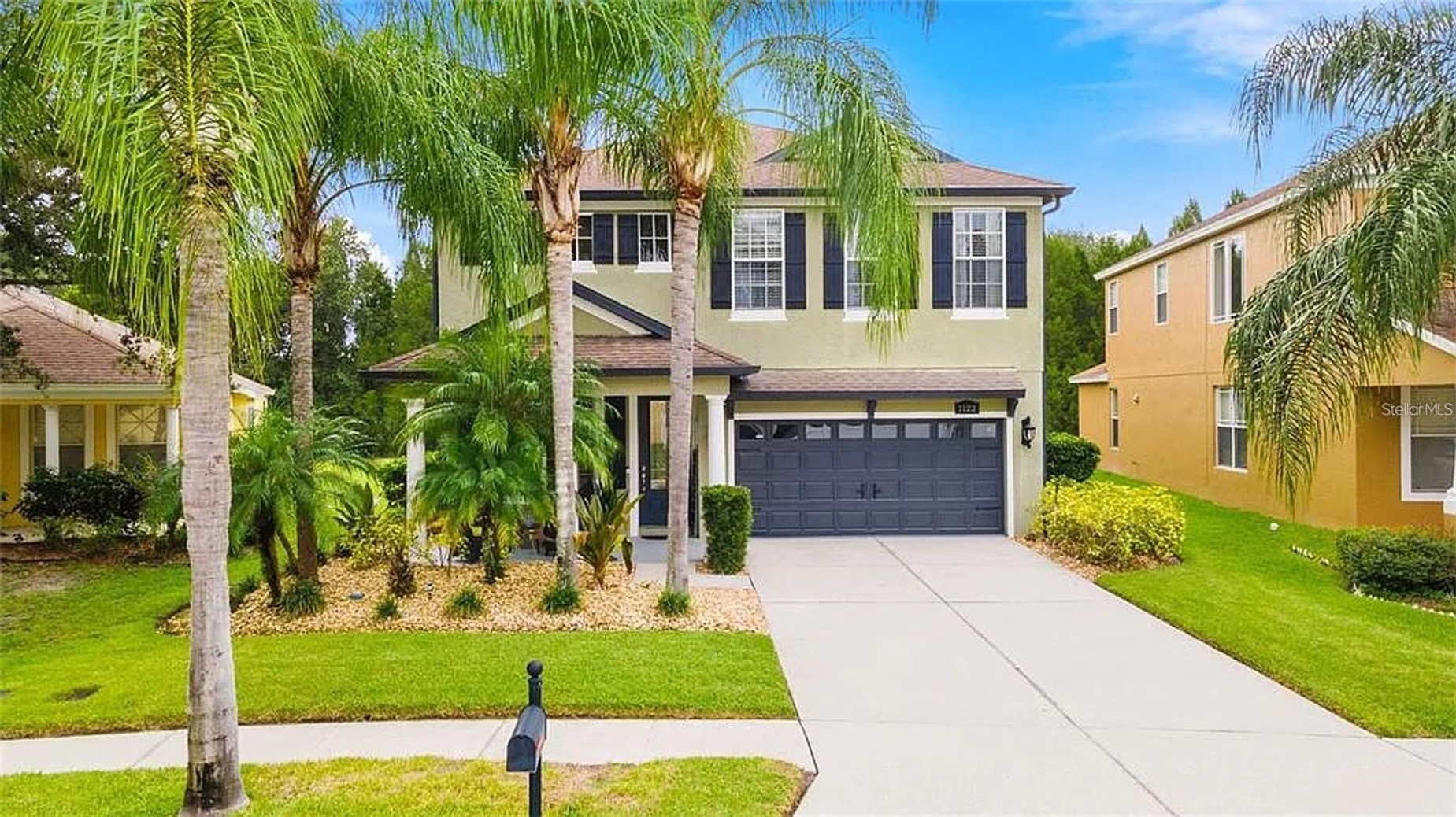1122 NASHVILLE DRIVE