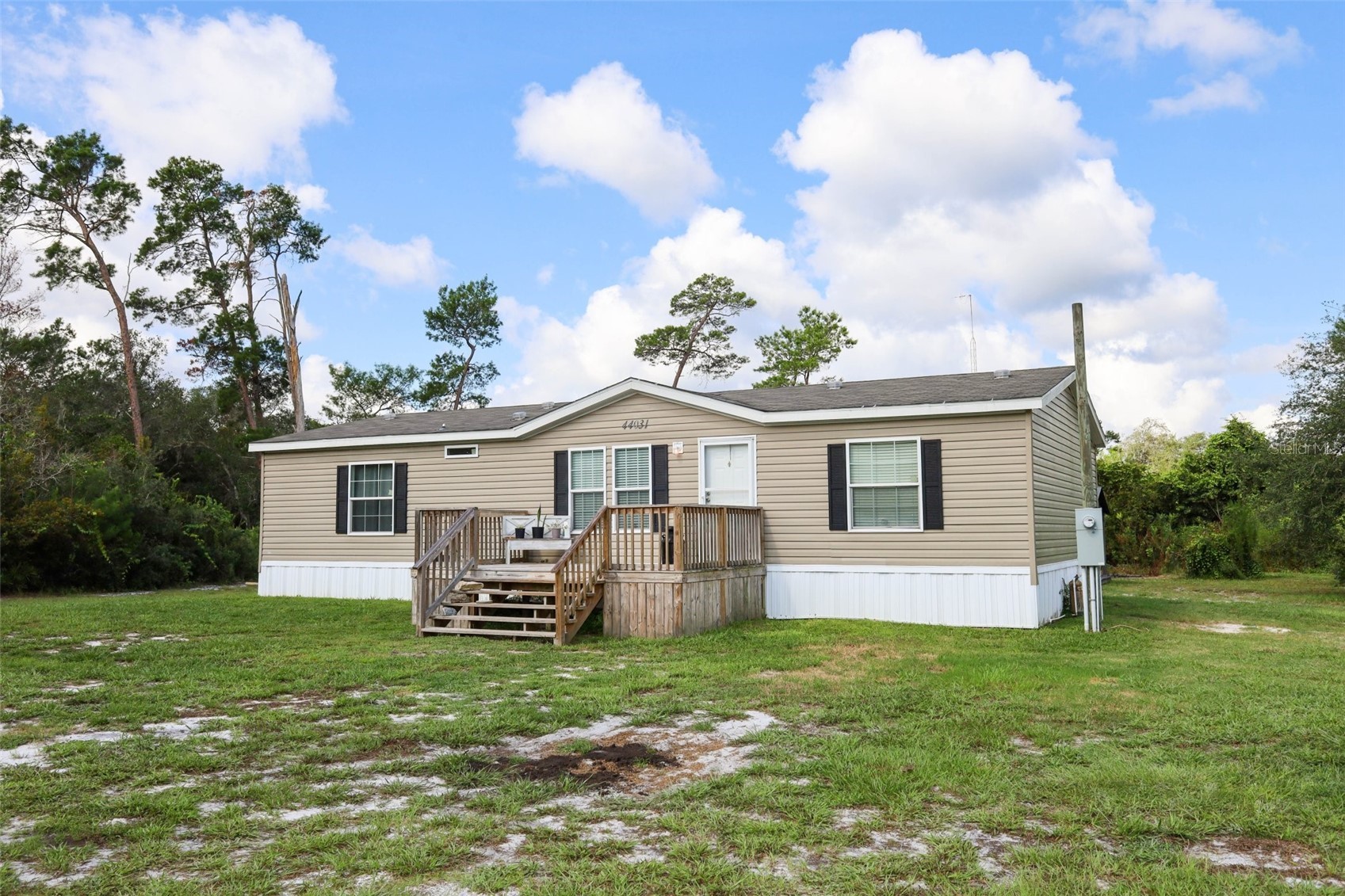 44031 EAST ROAD