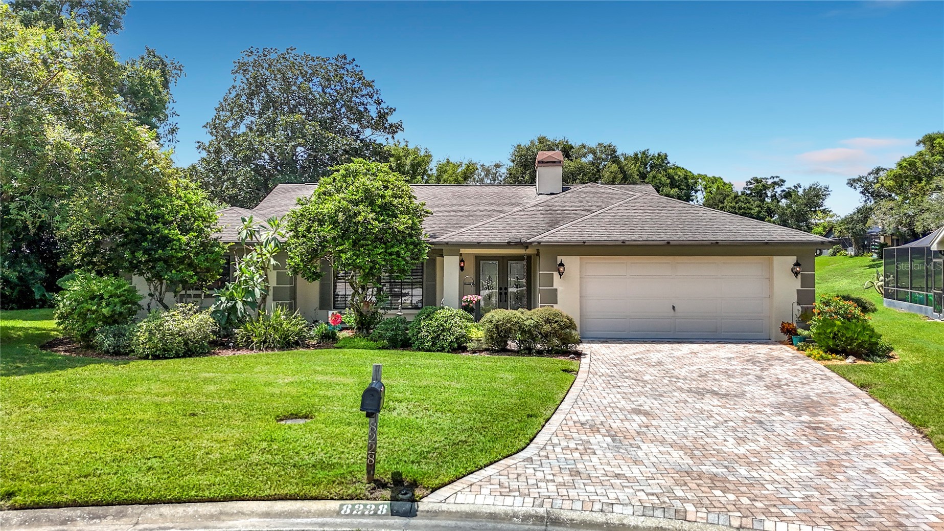 8228 GOLF CLUB COURT