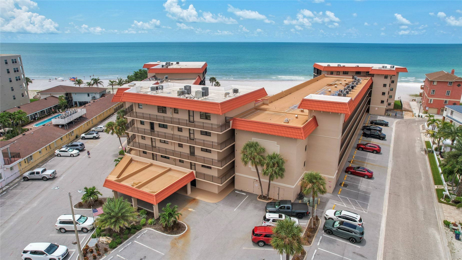 17580 GULF BOULEVARD 115