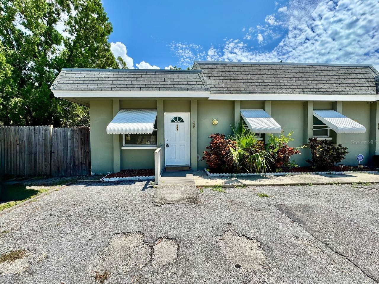 865 TROTTER ROAD