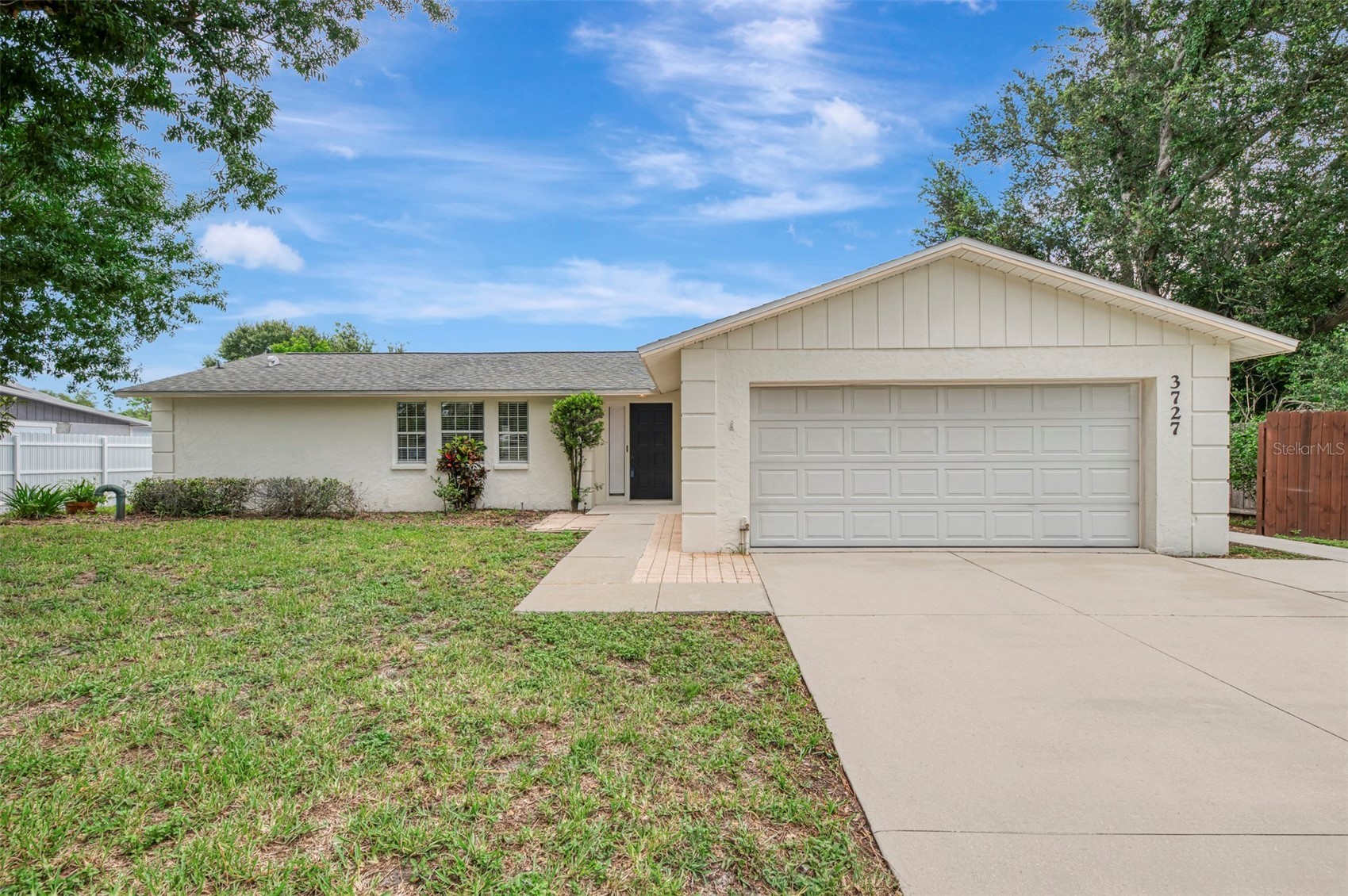3727 PRADO DRIVE