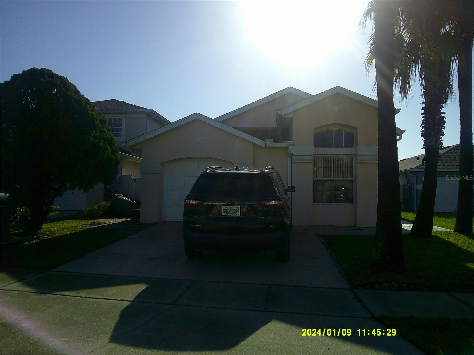 2612 WALDEN COURT