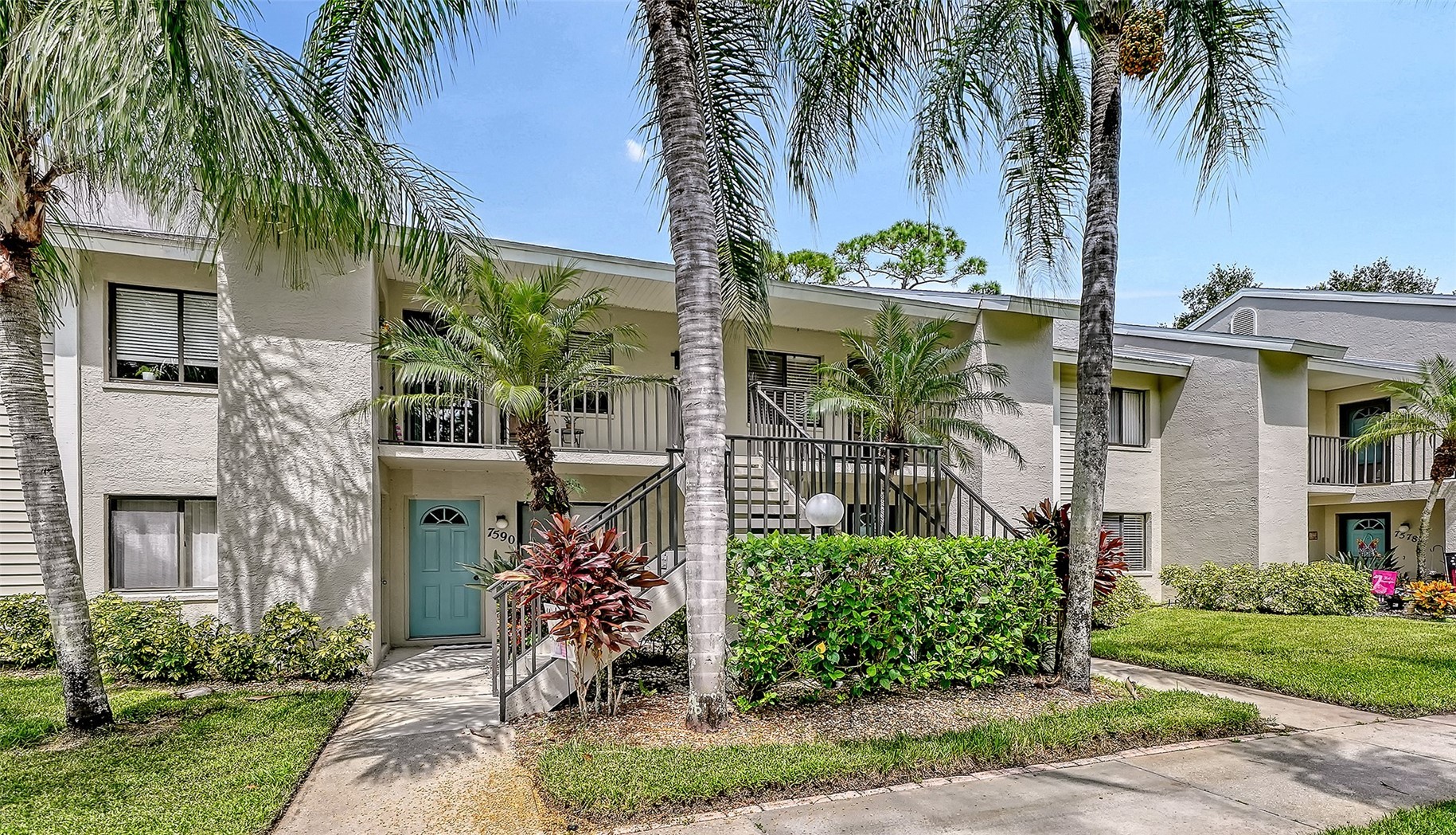 7584 EAGLE CREEK DRIVE 7584