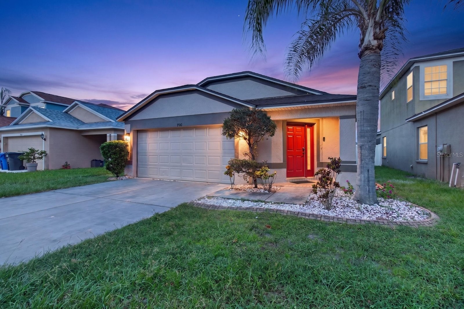 7961 CARRIAGE POINTE DRIVE
