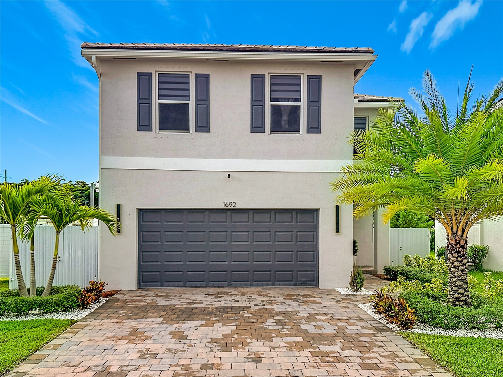 1692 SE 7TH COURT