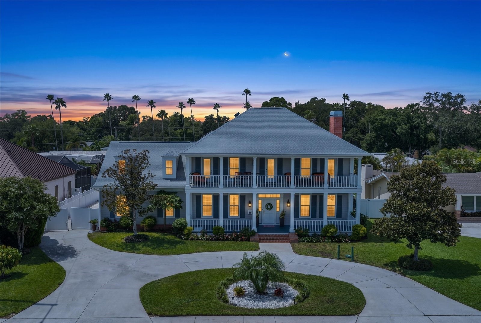1322 GOLF VIEW DRIVE