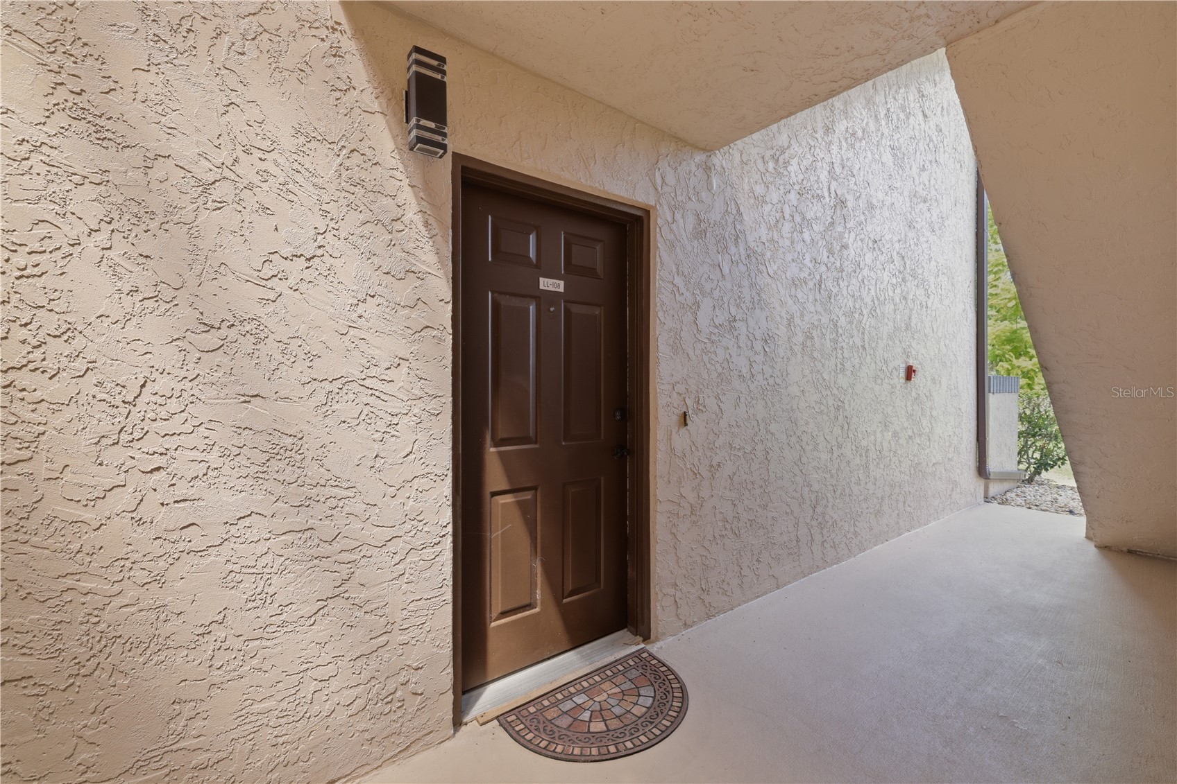 19505 QUESADA AVENUE LL108