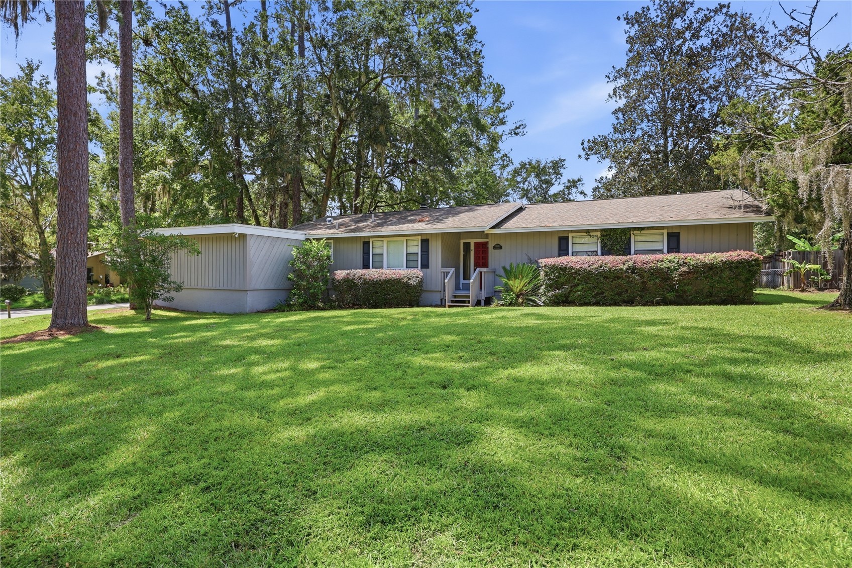 9520 NW 6TH PLACE
