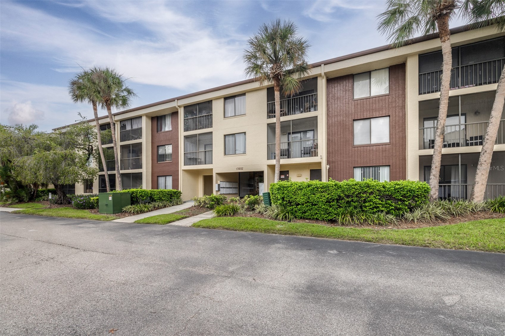 13602 S VILLAGE DRIVE 1107