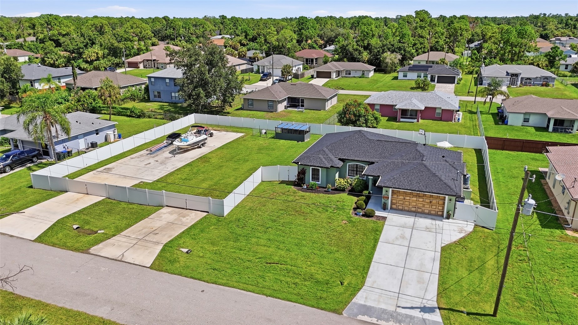 2244 PENGUIN LANE
