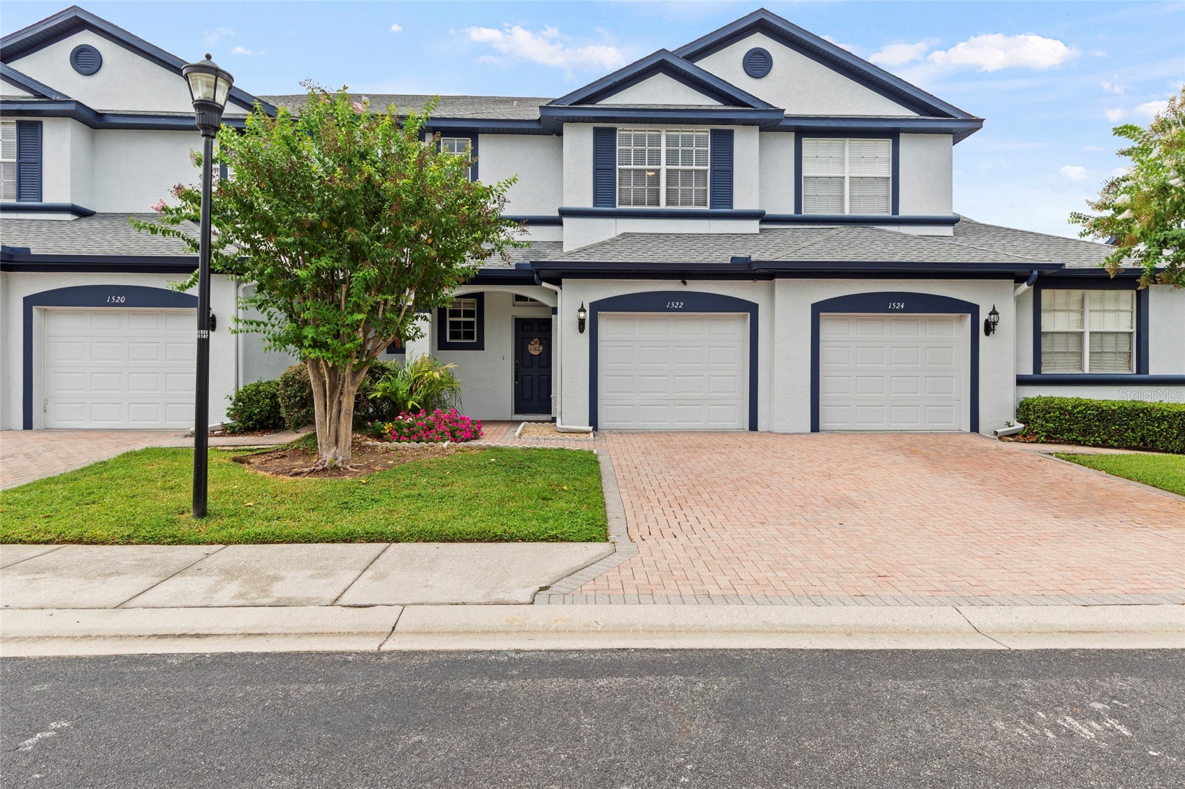1522 SUMMERGATE DRIVE