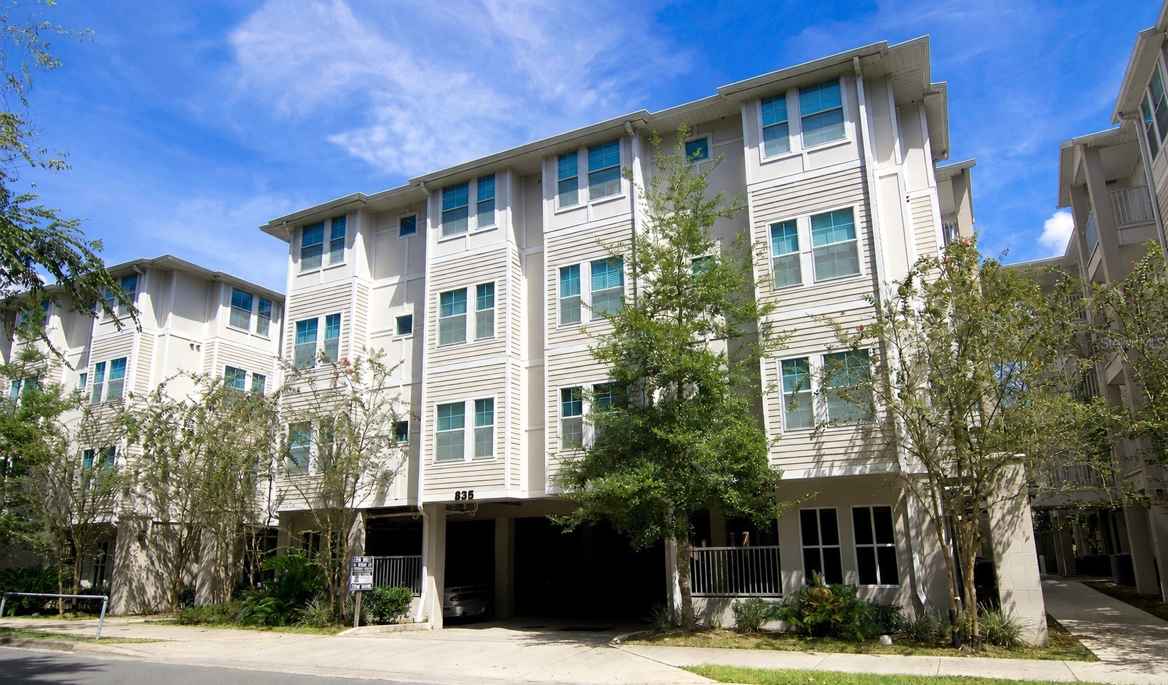 835 SW 9TH STREET 109