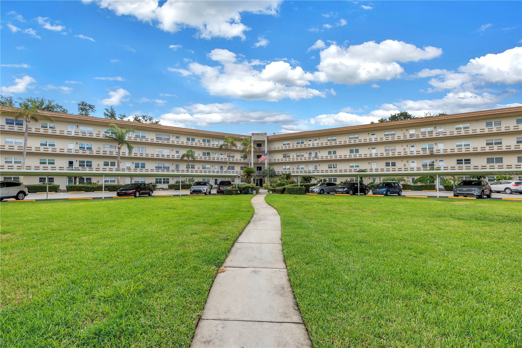 5725 80TH STREET N 106