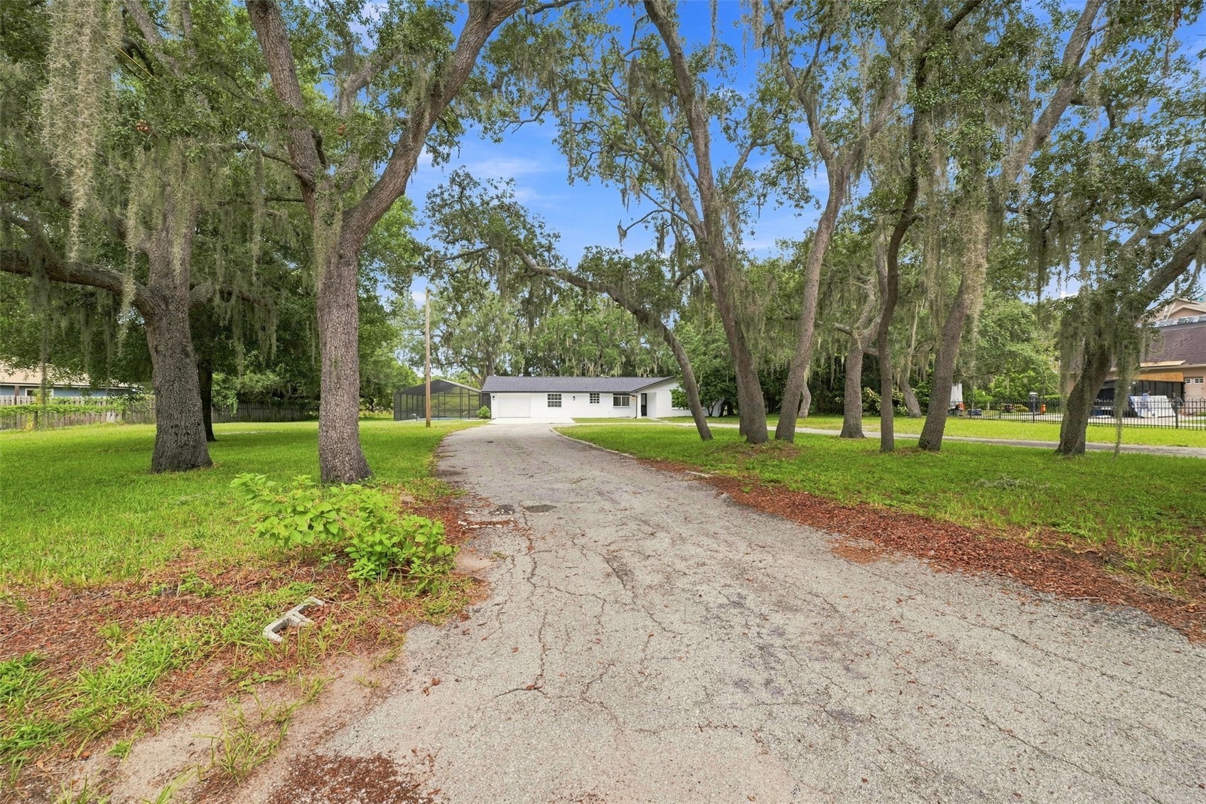 11666 SEMINOLE DRIVE