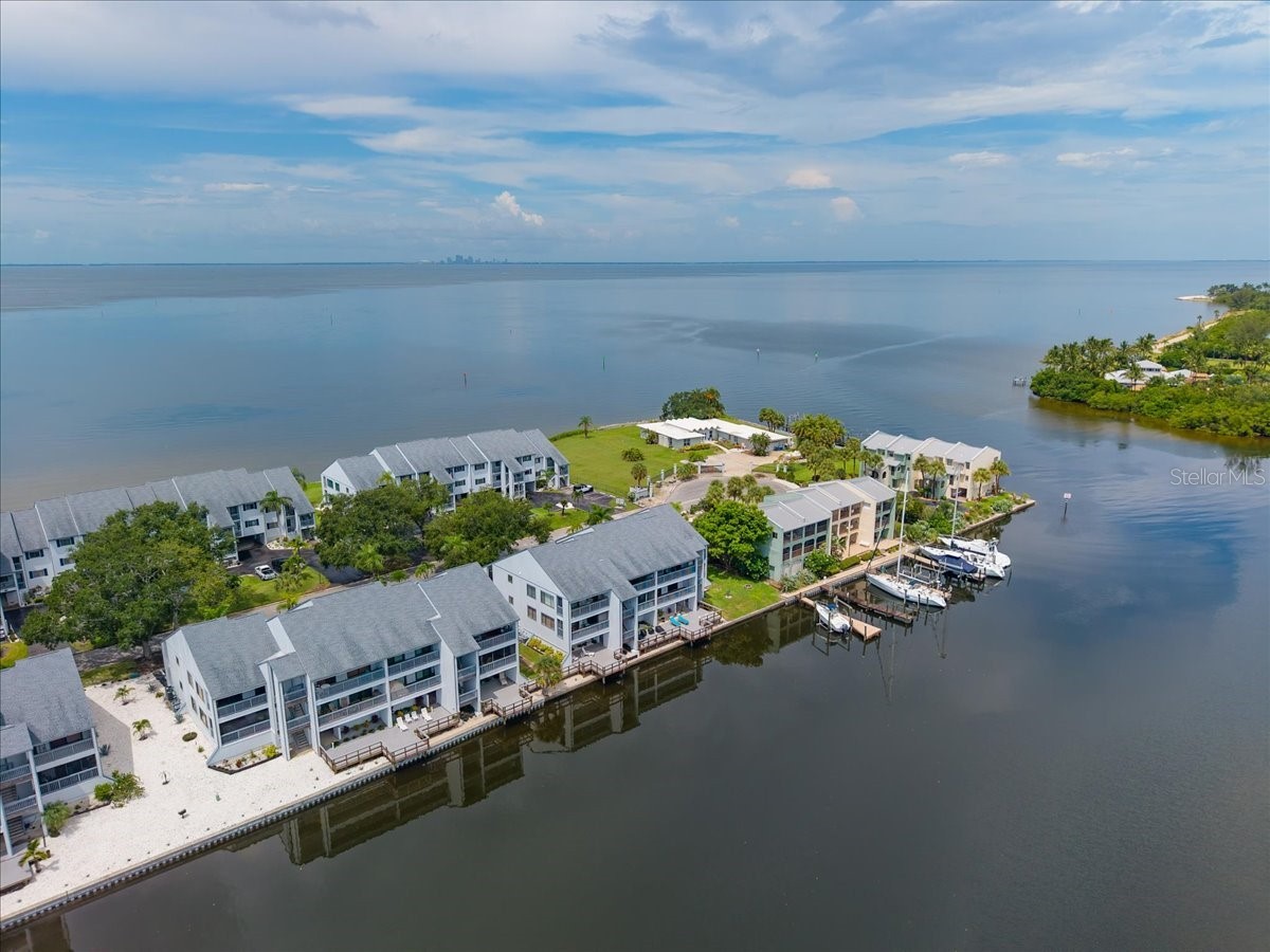 817 B BAHIA DEL SOL DRIVE 40