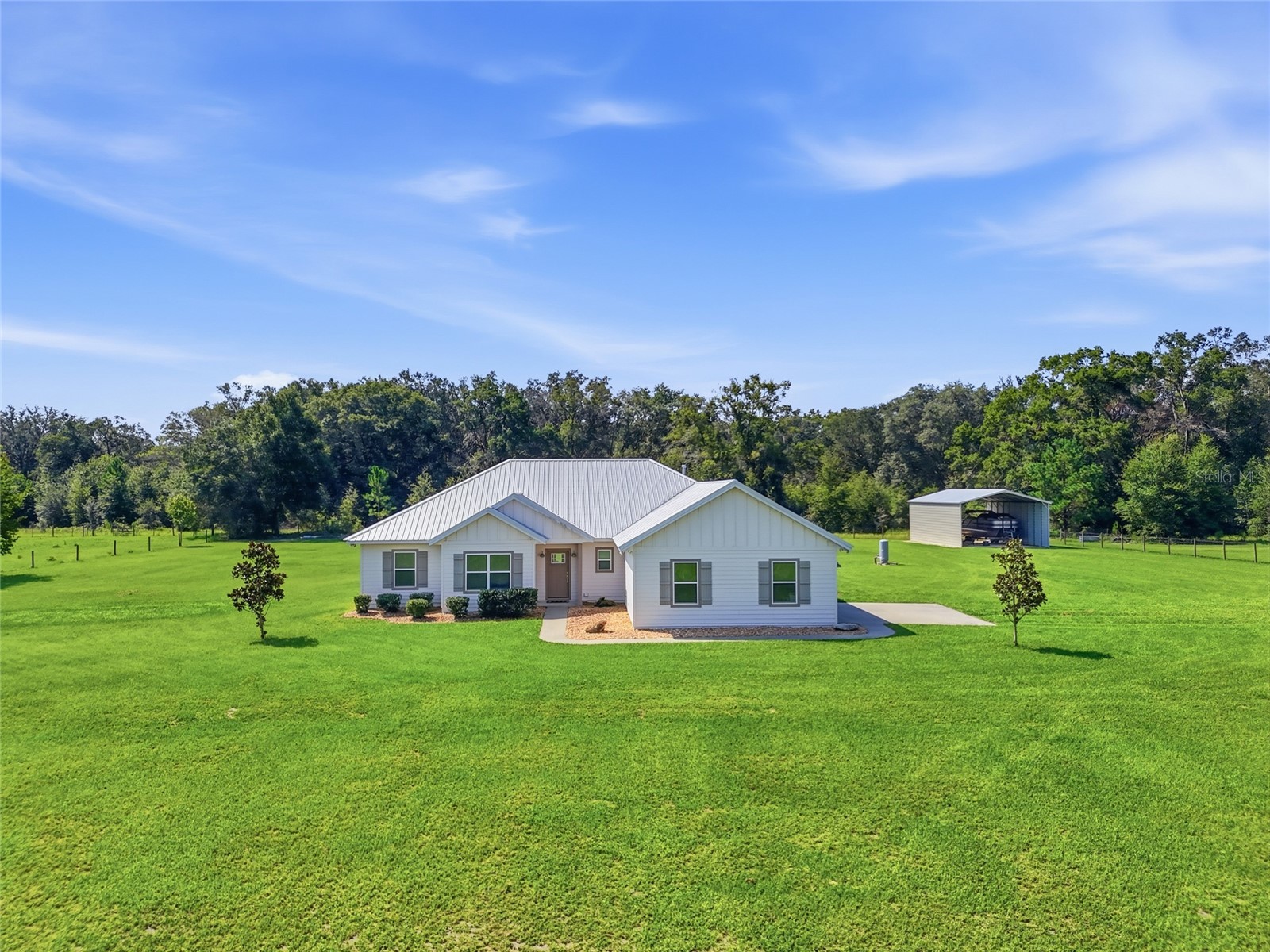 5600 SW COUNTY ROAD 240