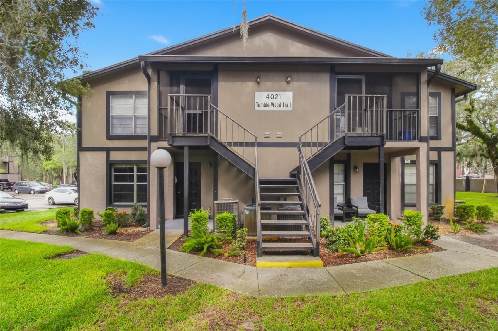 4021 TUMBLE WOOD TRAIL 102