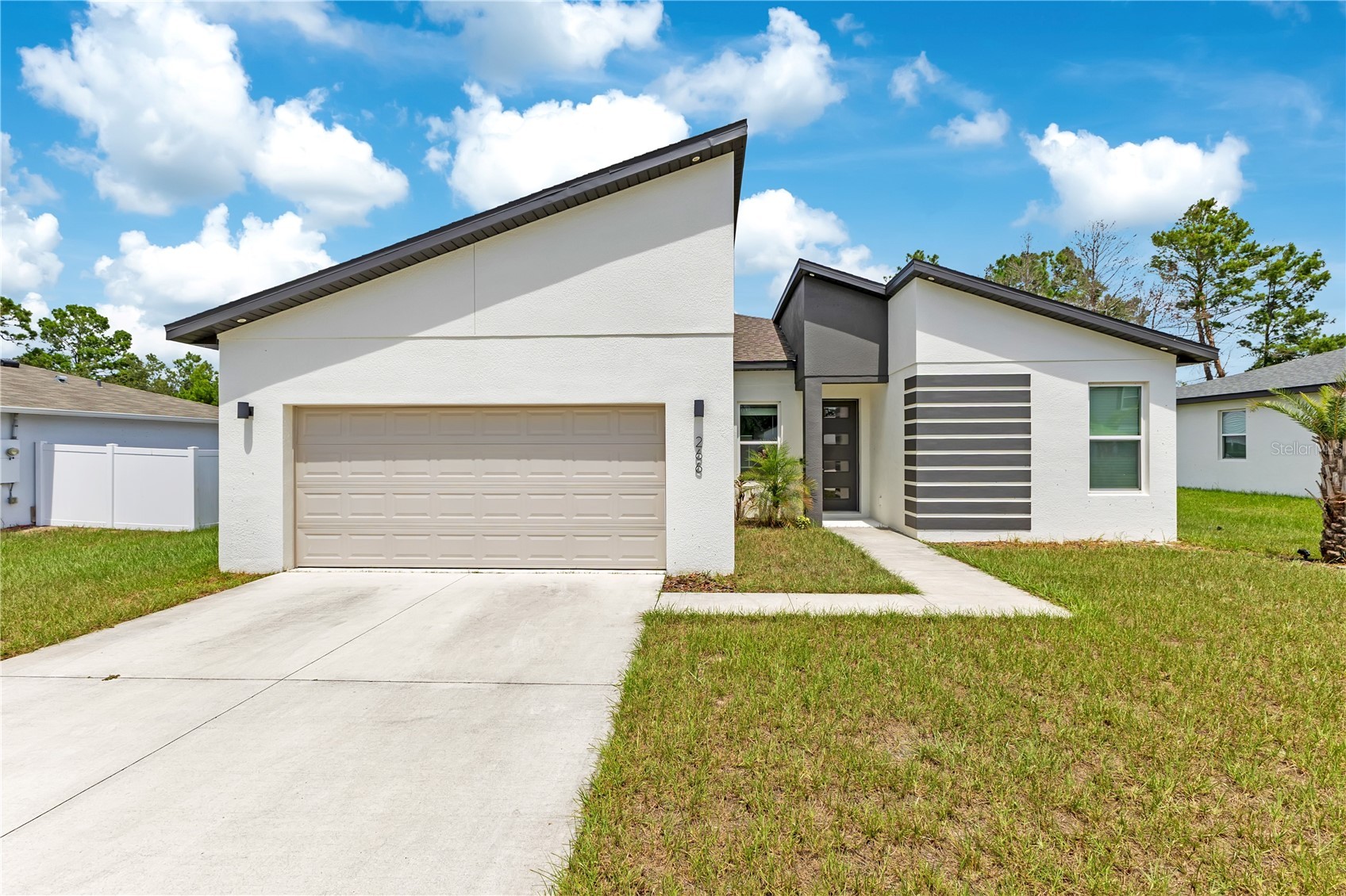 266 HYACINTH COURT