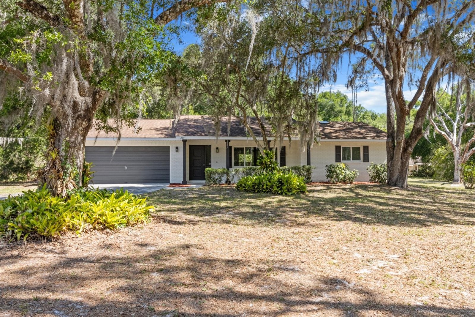 1255 S ESTATE POINT