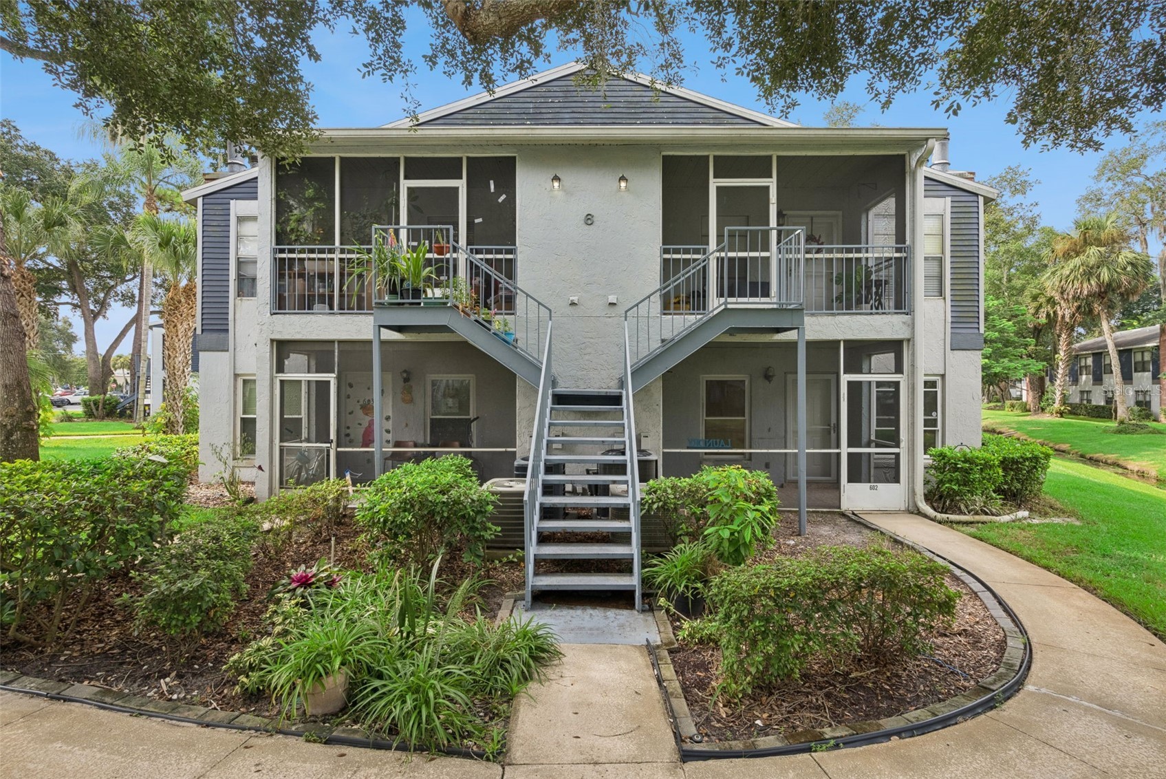 602 NORTHLAKE DRIVE 602