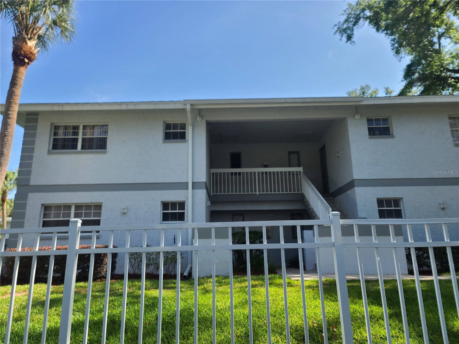 580 FAIRWAYS LANE G203