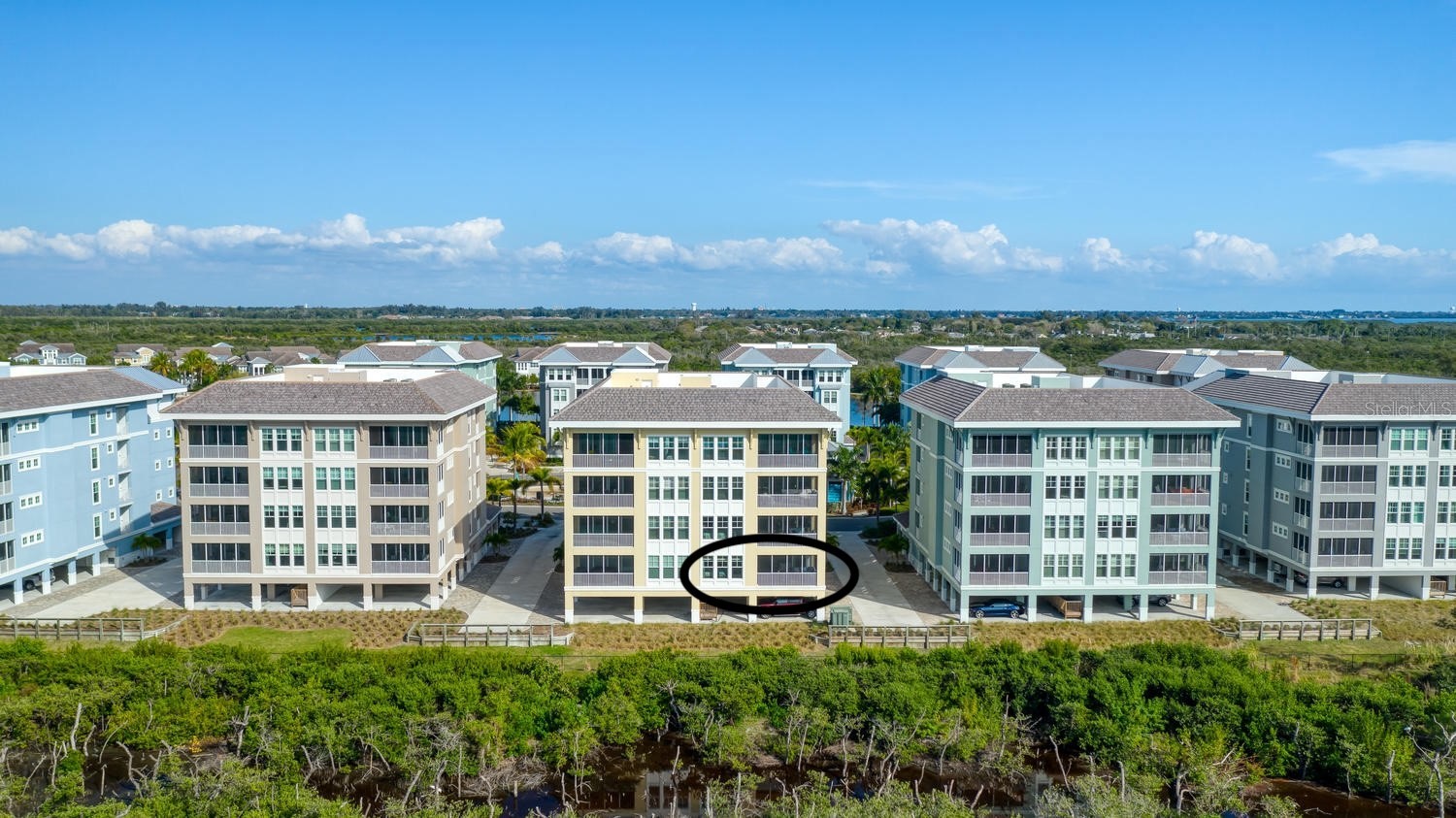 384 ARUBA CIRCLE 102