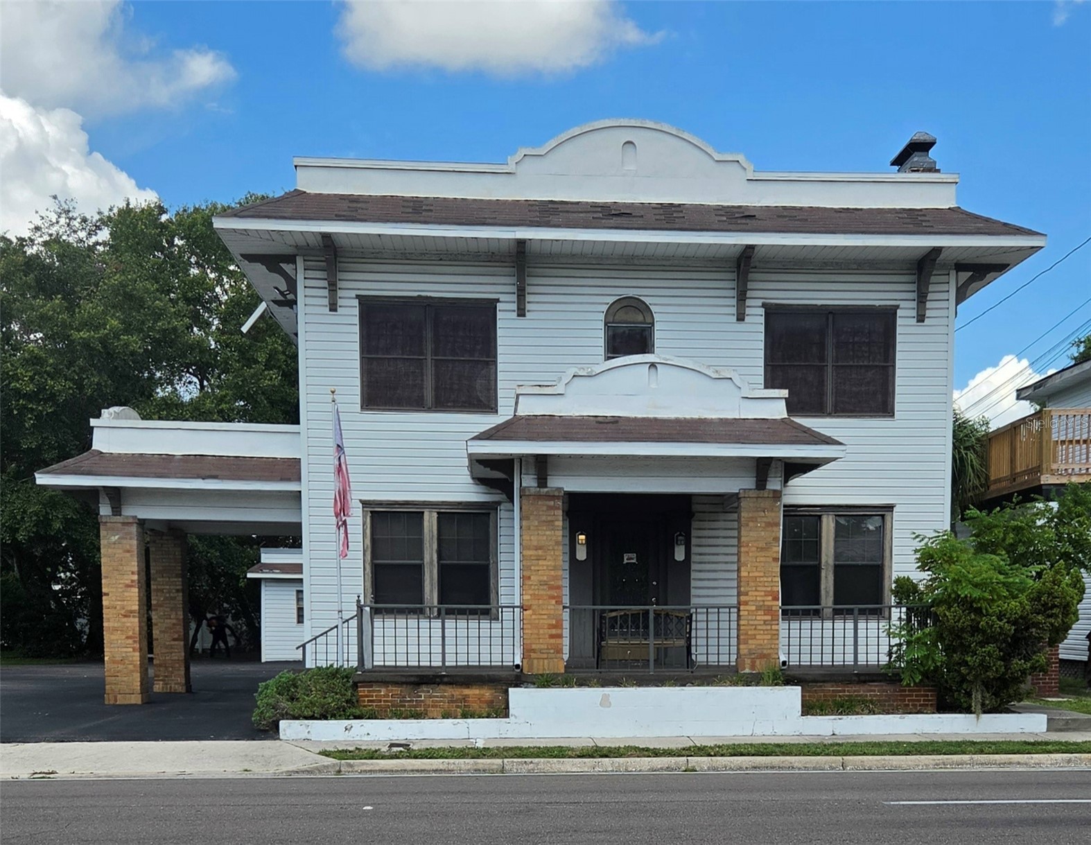 204 N MACDILL AVENUE