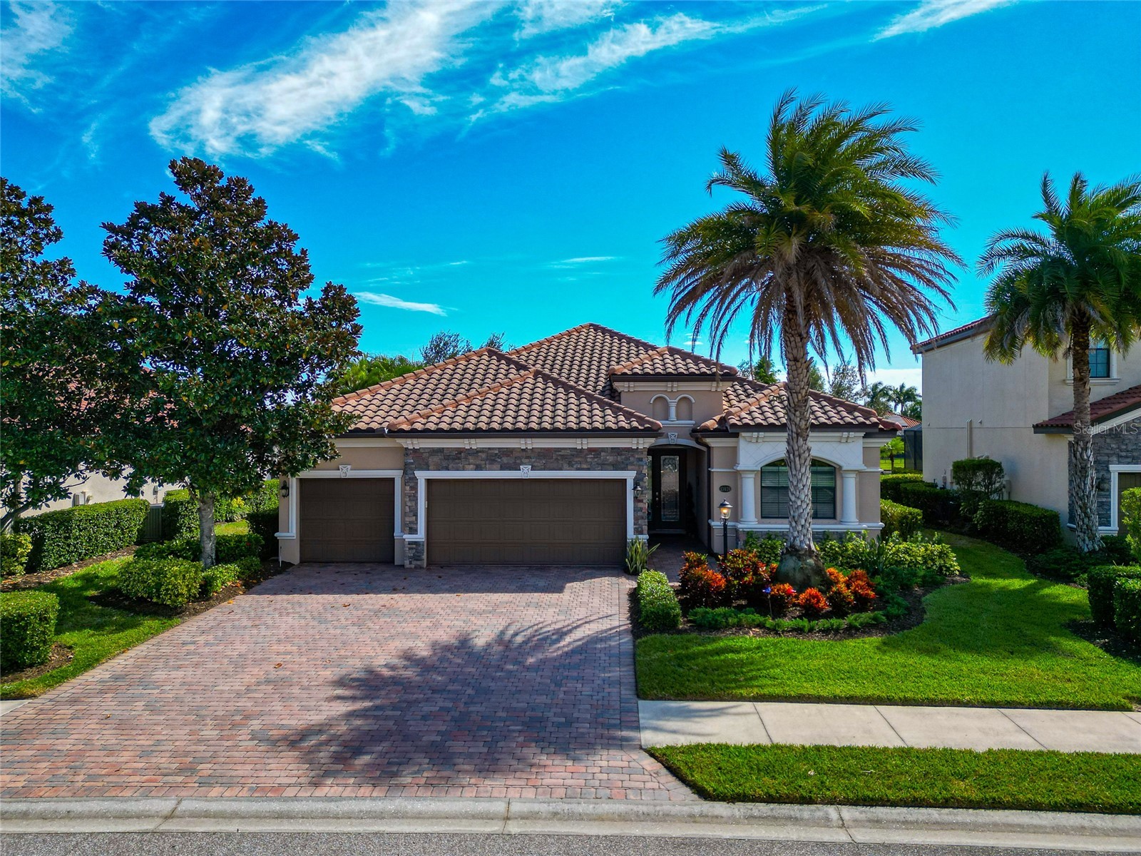 13026 RAMBLEWOOD TRAIL