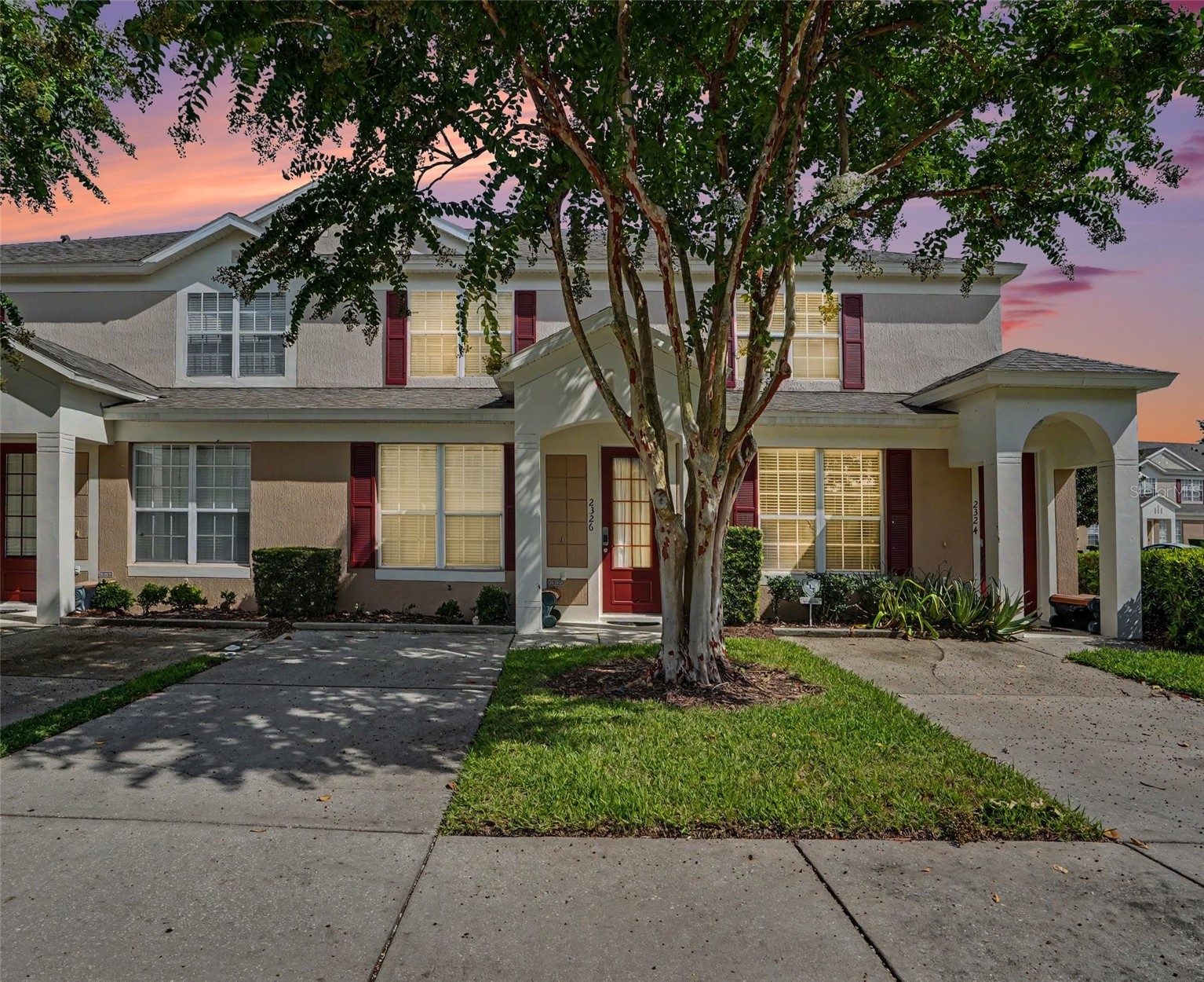 2326 SILVER PALM DR
