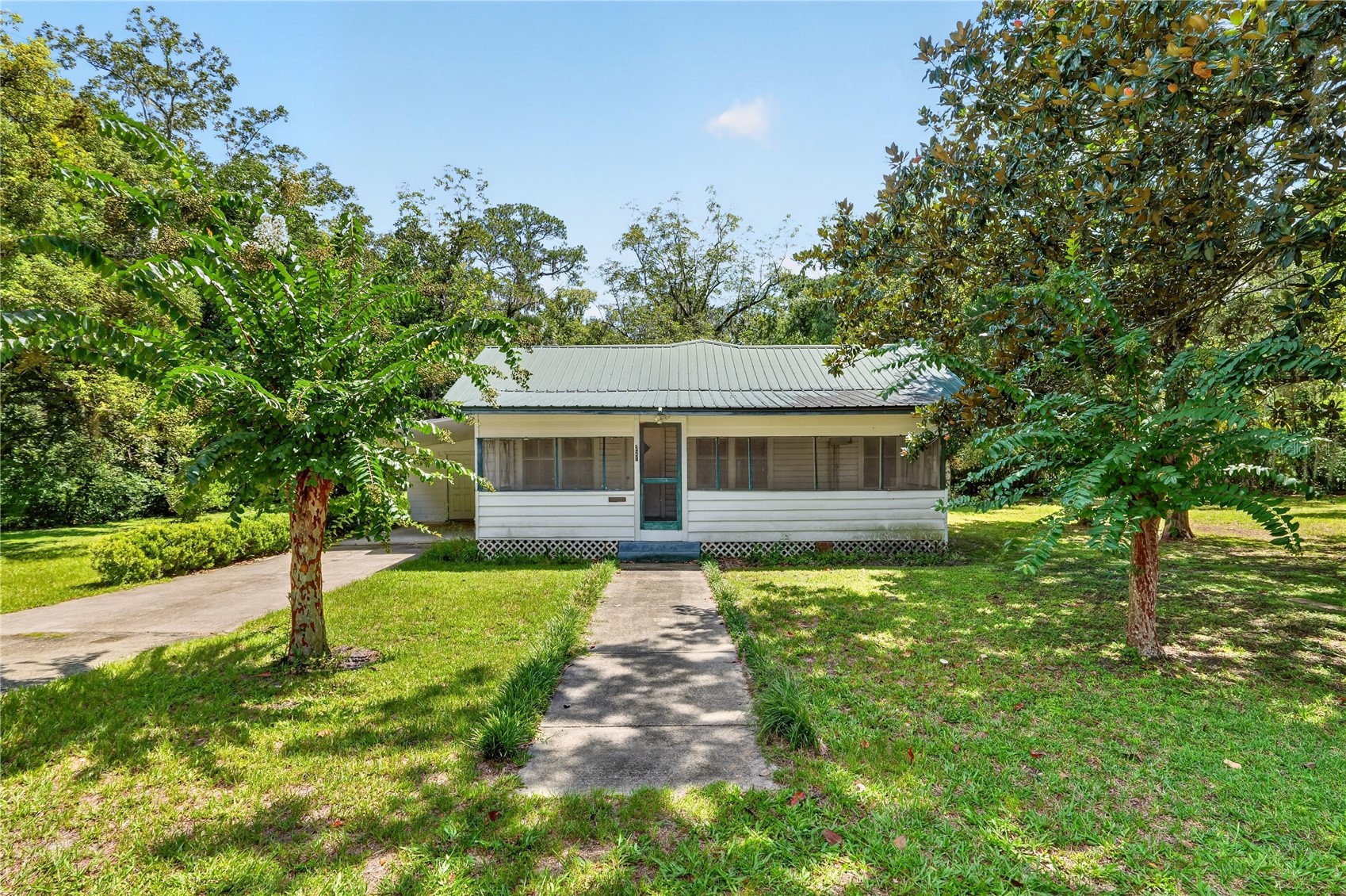 321 NE 11TH STREET